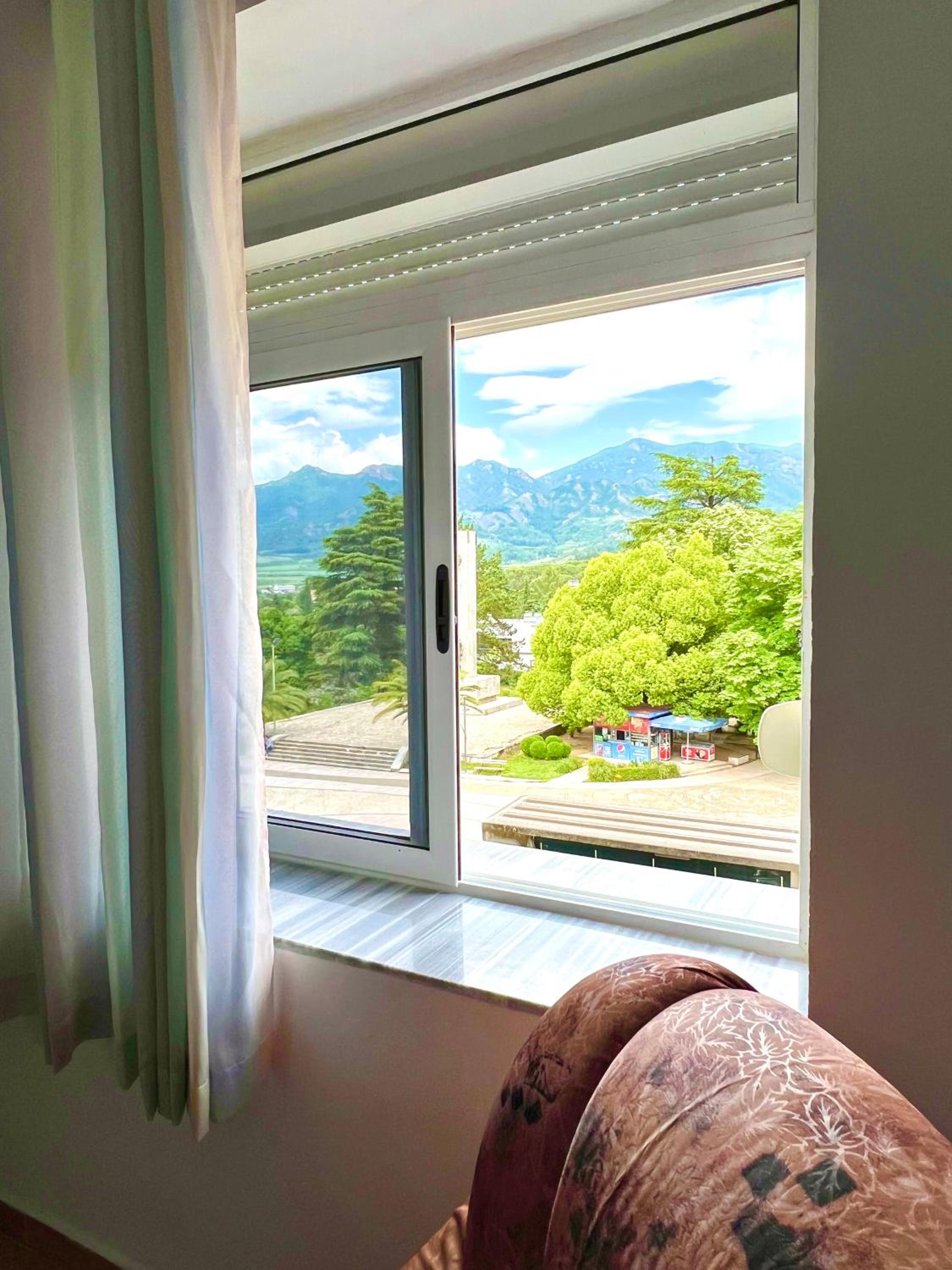 STAR CENTER ApartmenT