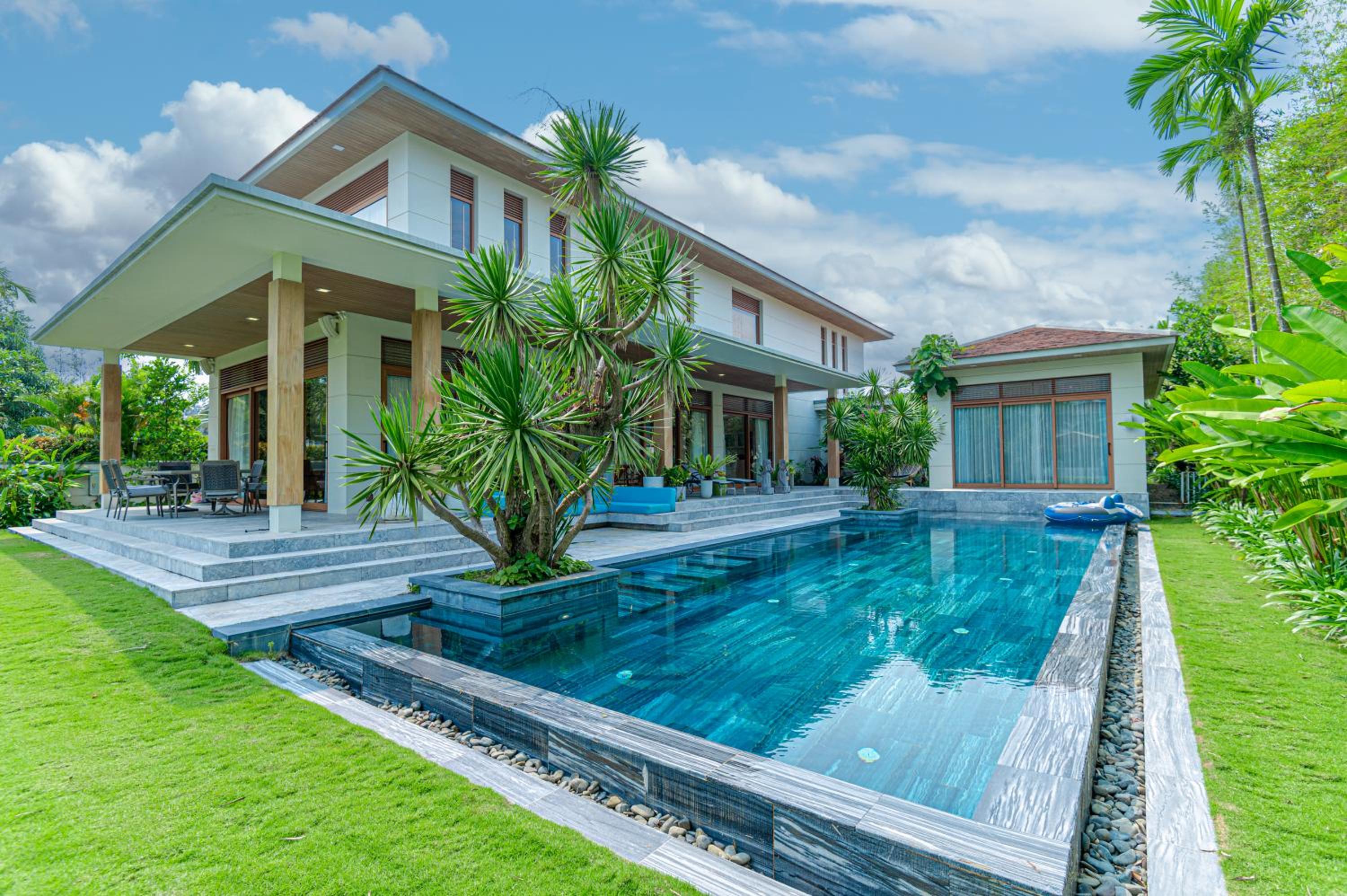 Danang Amazing Ocean Villas view 5