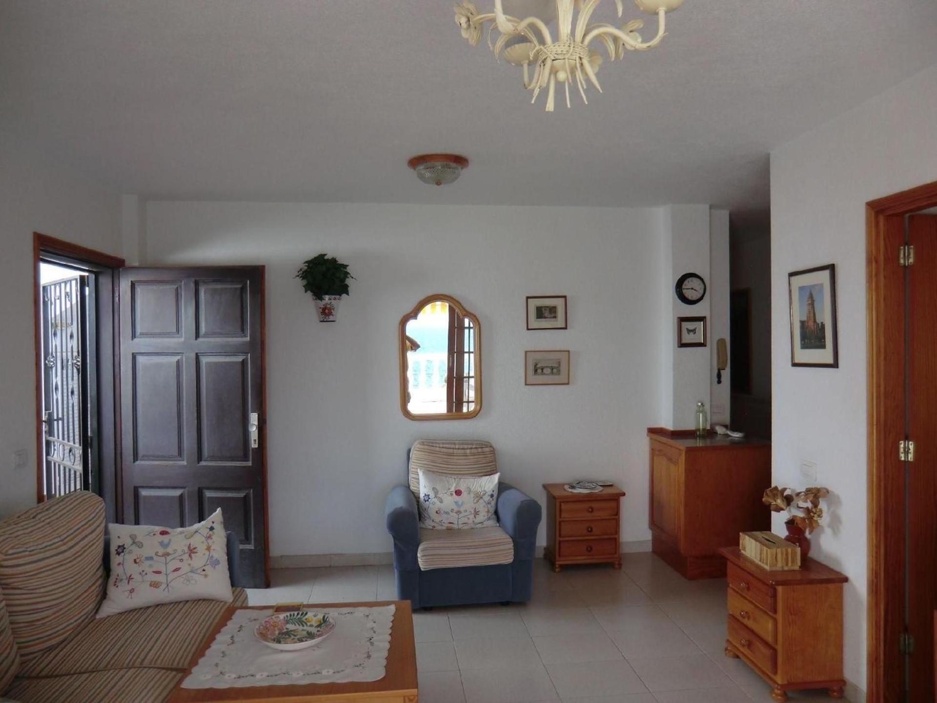 Wohnung in Acantilados De Los Gigantes mit Terrasse