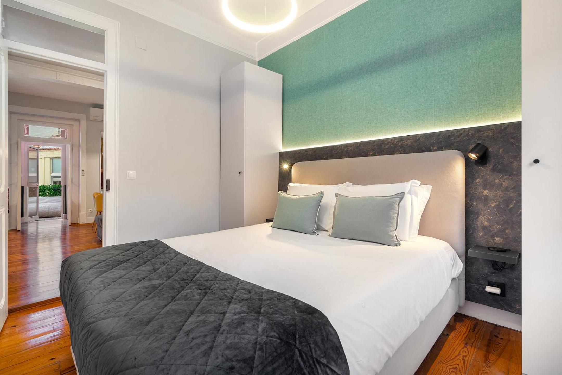 WHome Urban Oasis Haven with AC & Patio view 2