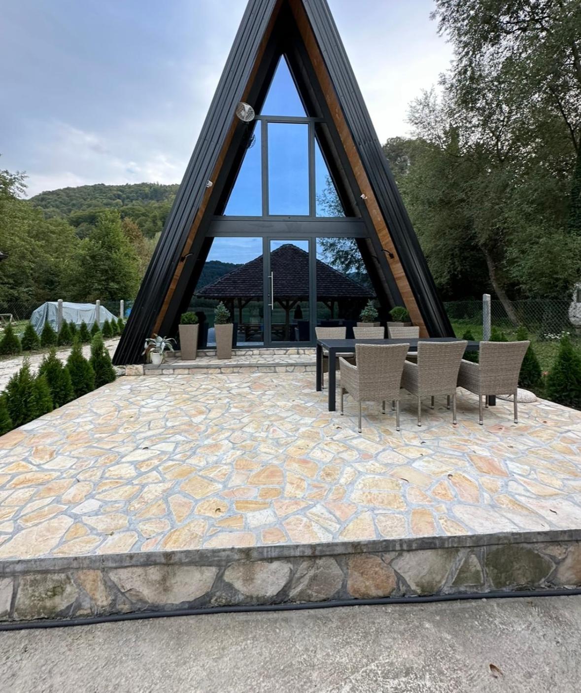 Vikendica Peric Zelinje