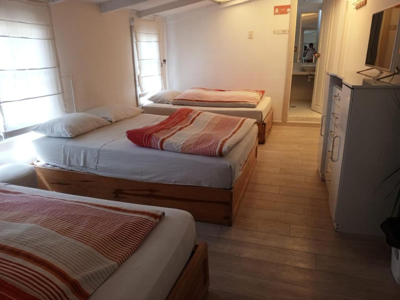 Atatau Hostel