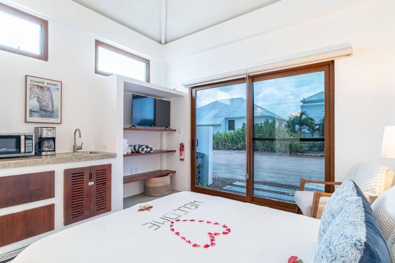Tranquility and Mistico Beach Club plus Boat Shuttle