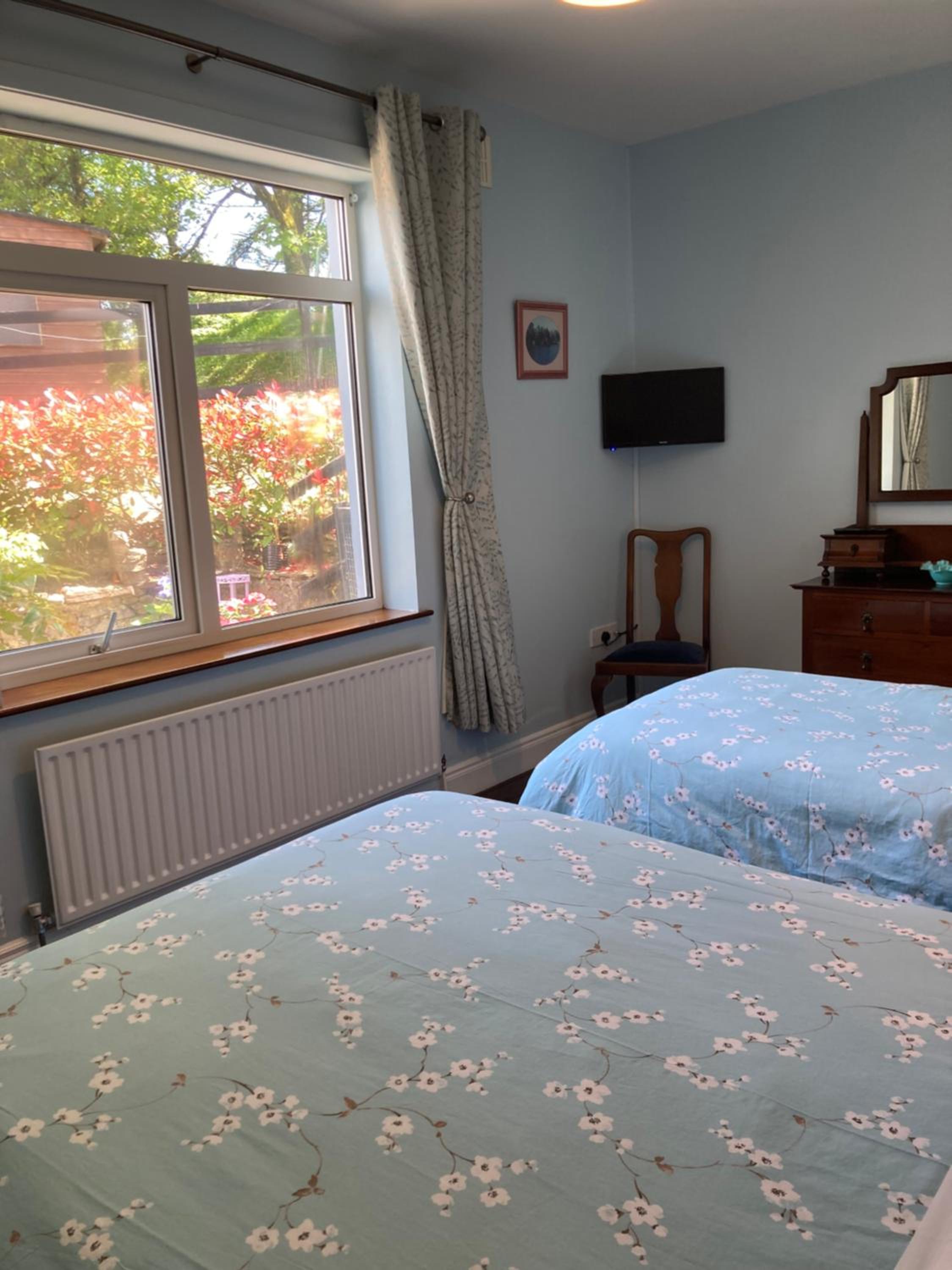 Fitzgerald's Farmhouse Accommodation V94 YY47 view 4
