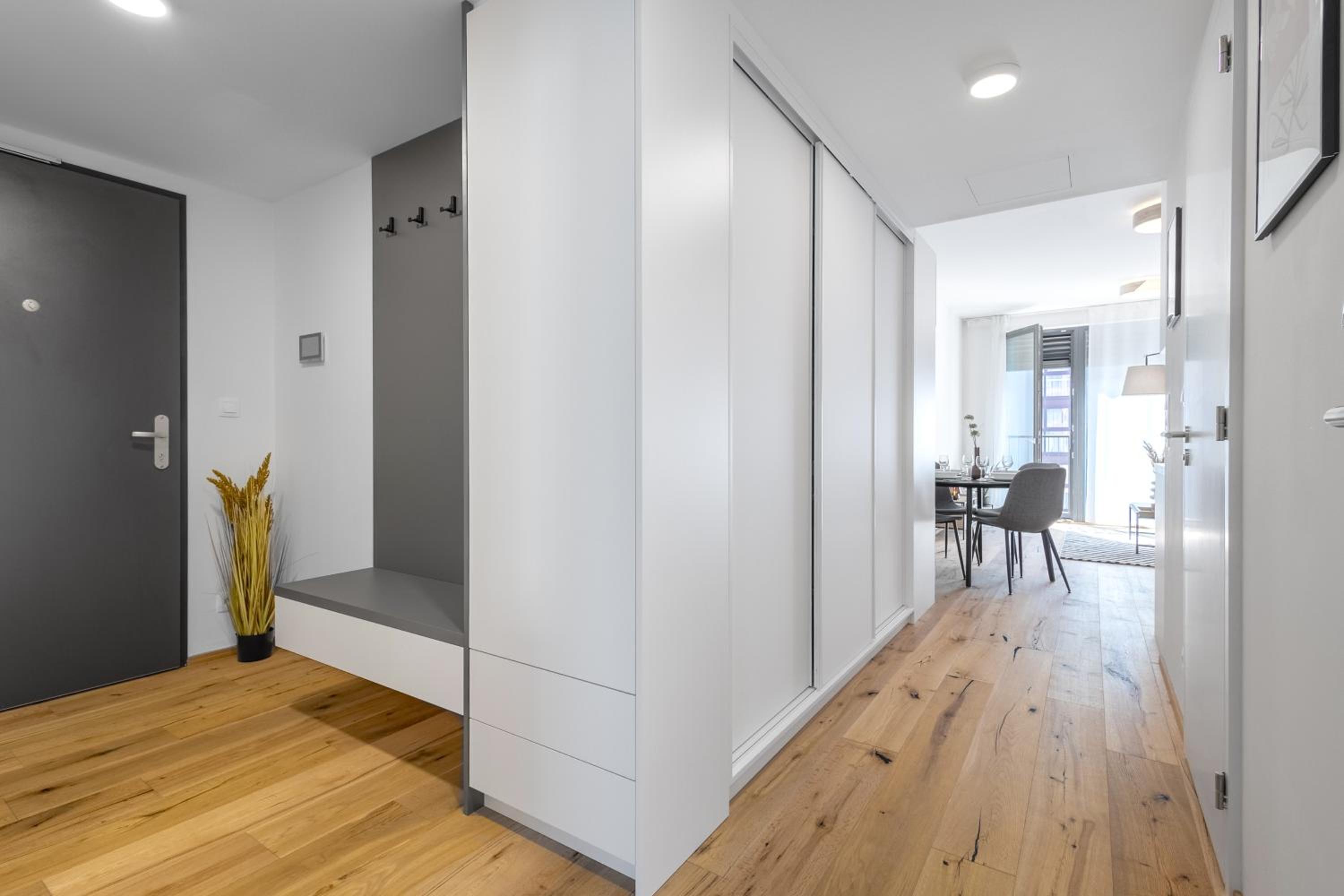 Stylish Apartment - Free Parking, Cinema, by Gravity Prague