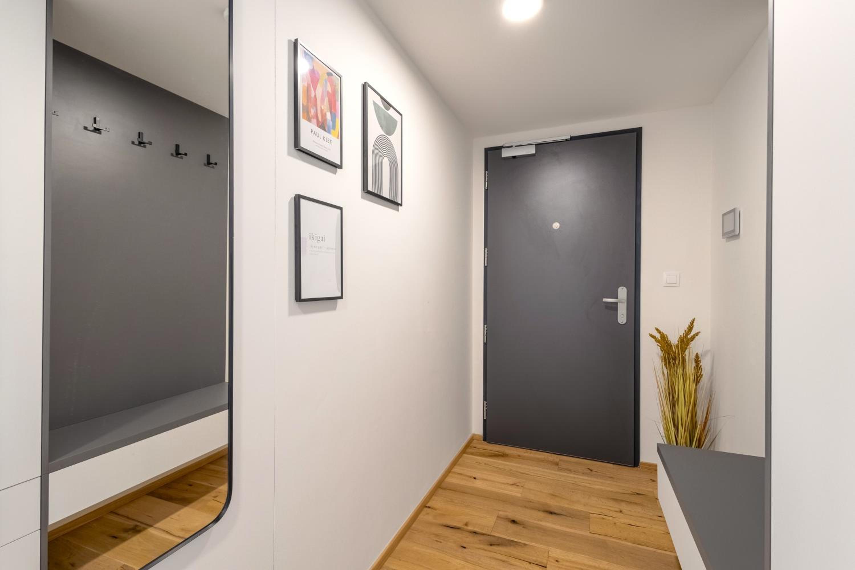 Stylish Apartment - Free Parking, Cinema, by Gravity Prague