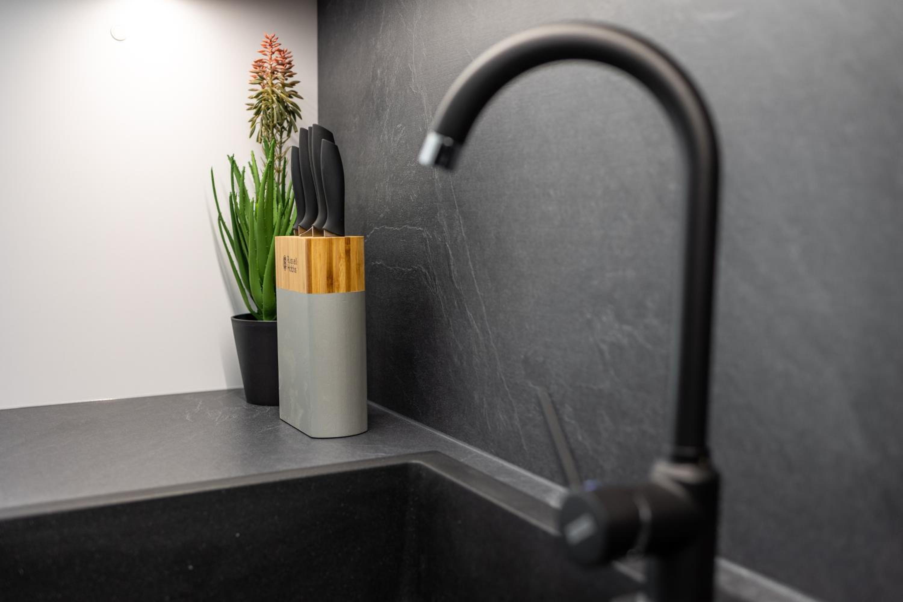 Stylish Apartment - Free Parking, Cinema, by Gravity Prague