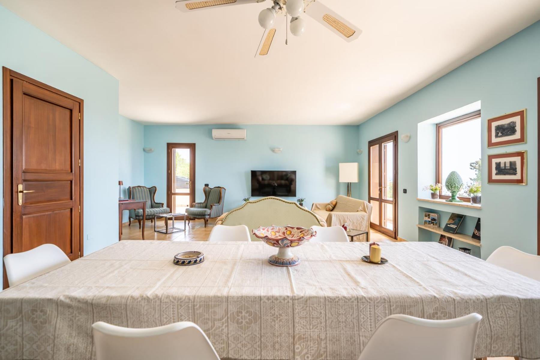 Villa Rosa sul mare