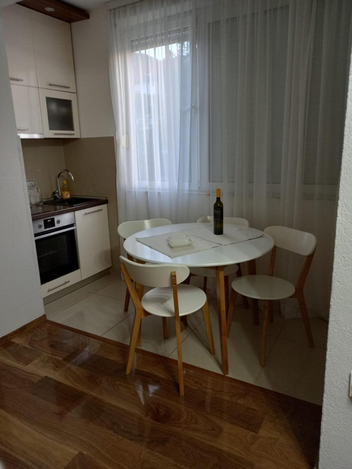 Apartman LAV