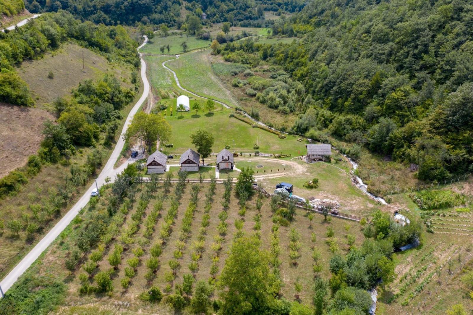 Vikendice - Vodenica Jurić