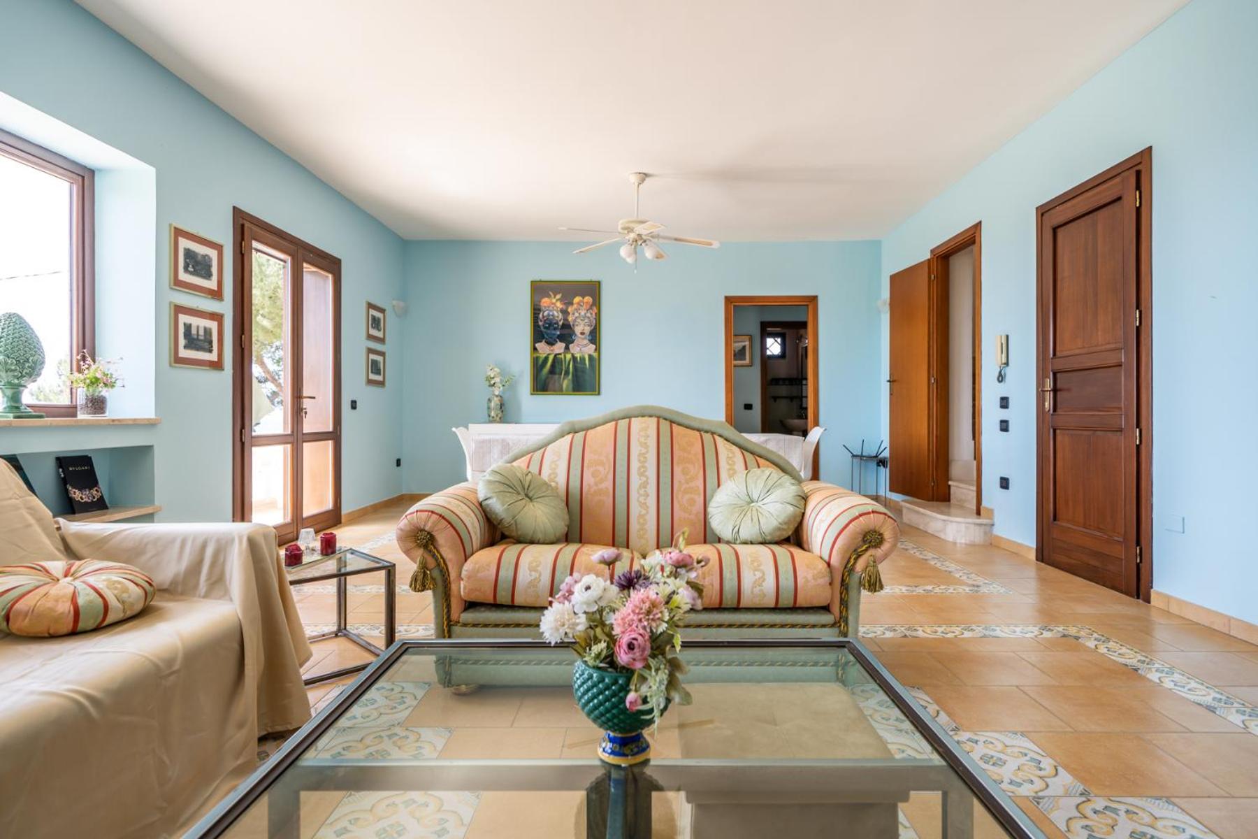 Villa Rosa sul mare