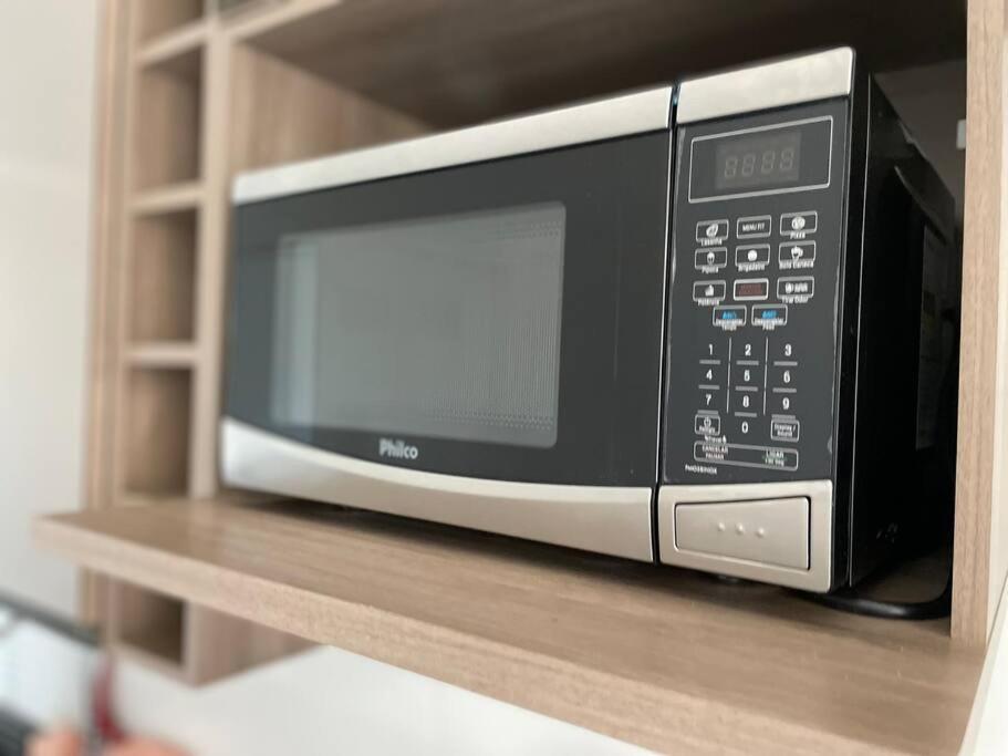 Apt com suíte+vaga+Wi-Fi menos de 90 MTS DA PRAIA