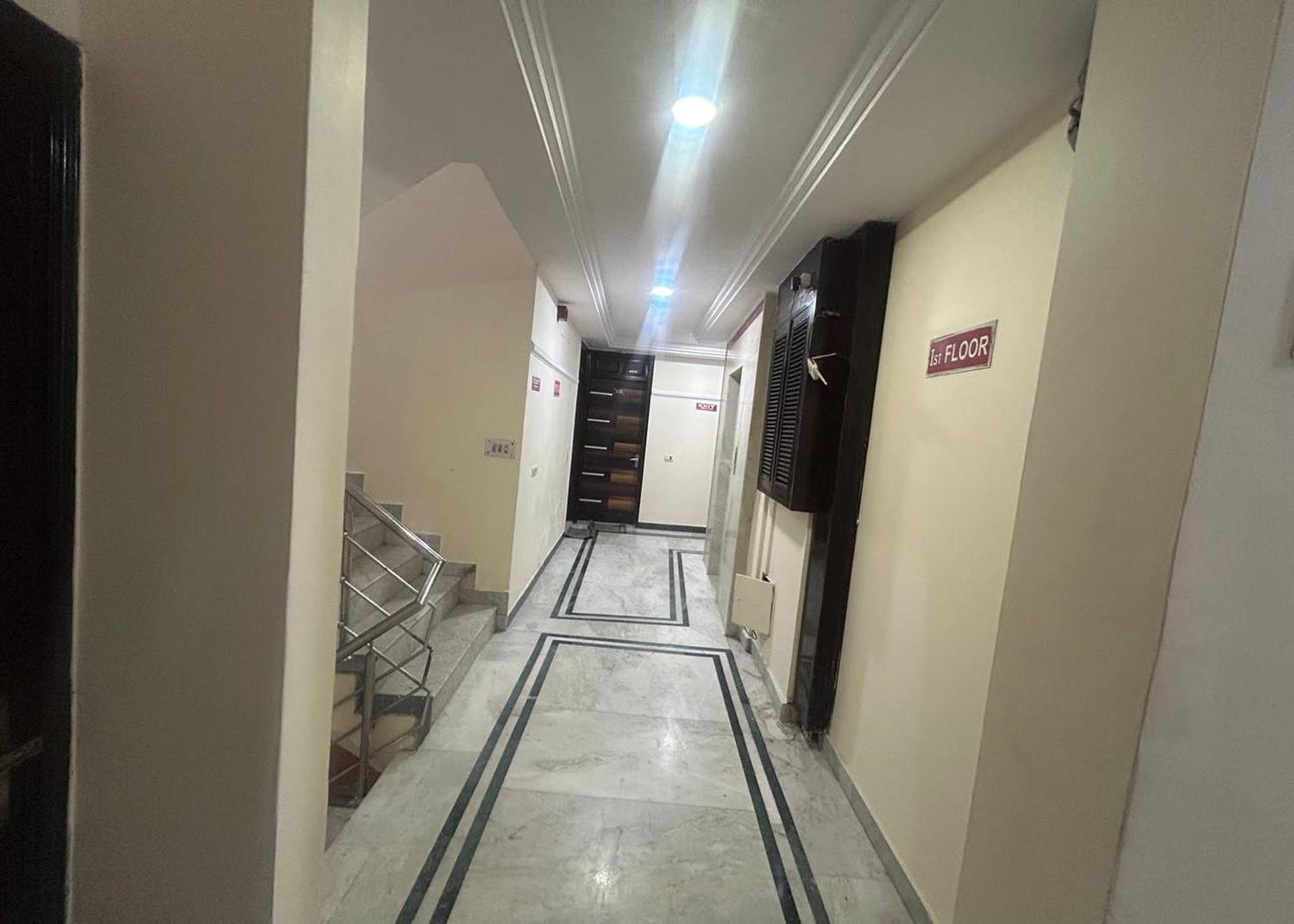 Hotel Mourya Deluxe view 3