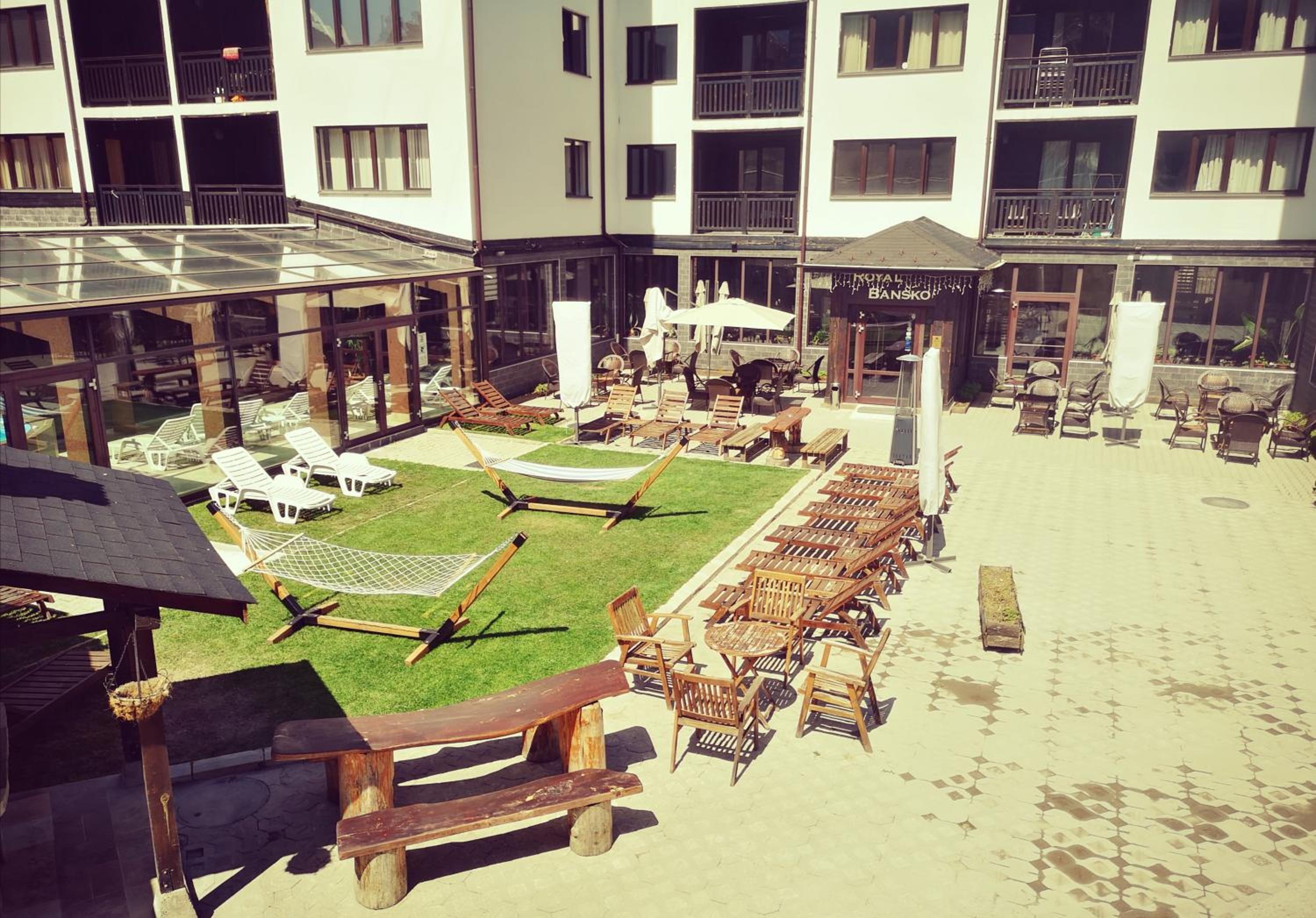 Bansko Vacations - Royal Bansko - Half Board Plus All Inclusive Light - Hot Pool Jacuzzis - Property Image 81
