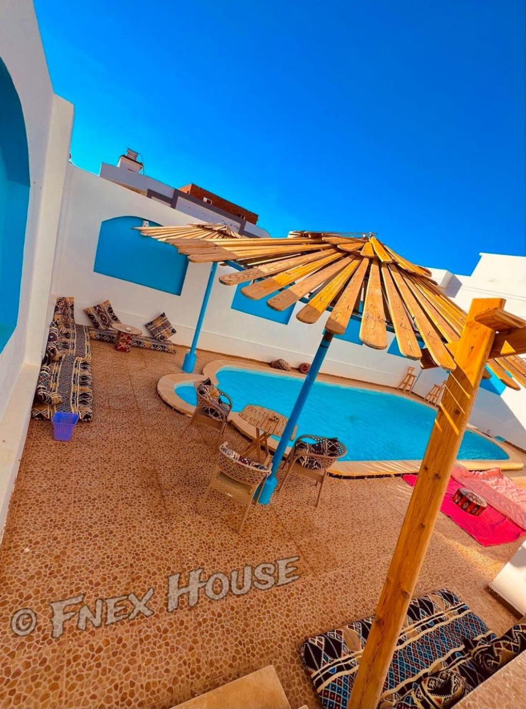 Fnex House