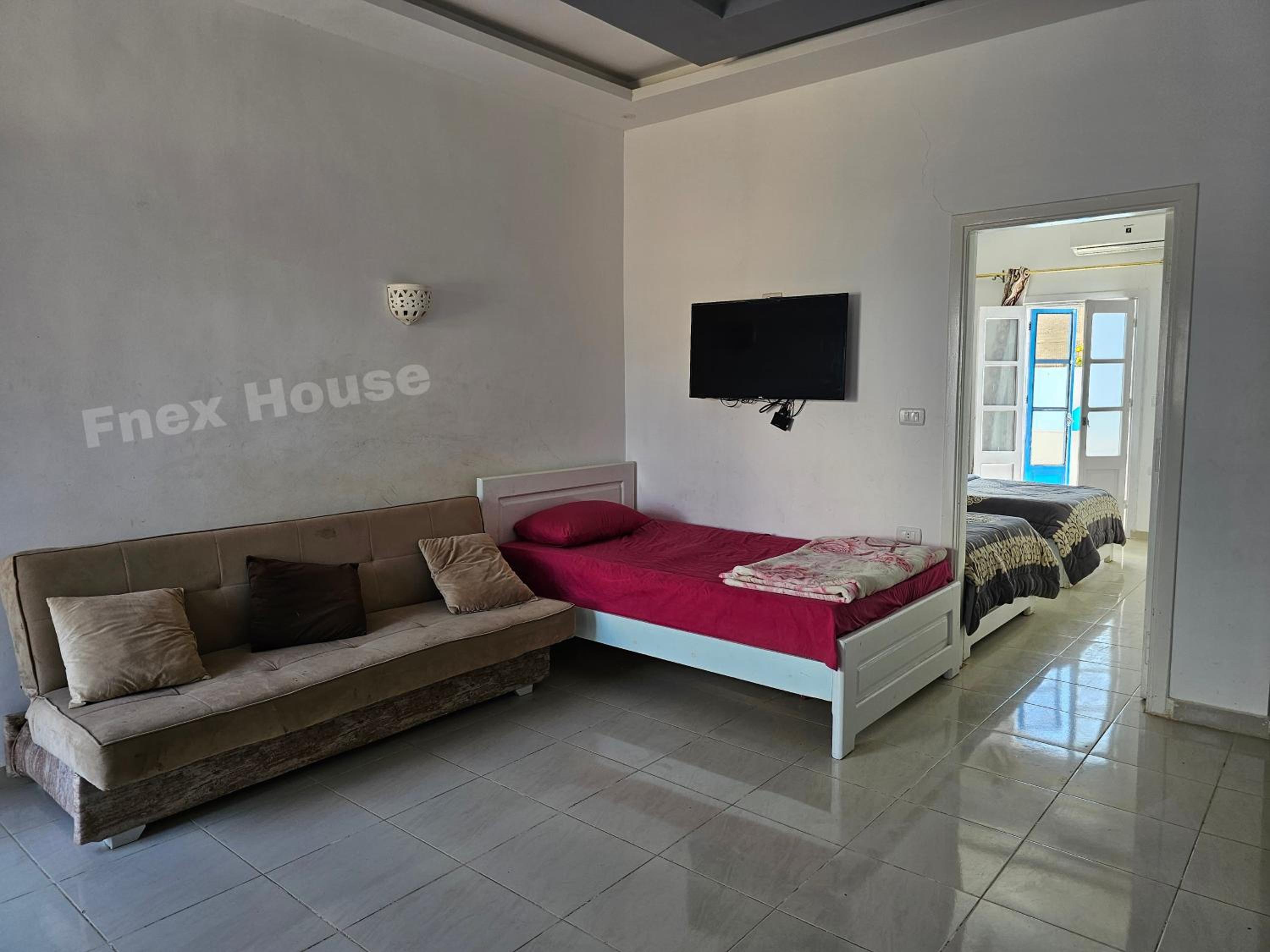 Fnex House