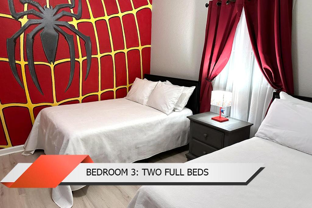 Spider-Man-themed condo near Disney, Sea World, Universal and OCCC with pool, spa, restaurants, shuttle, private balcony, and view of fireworks shows