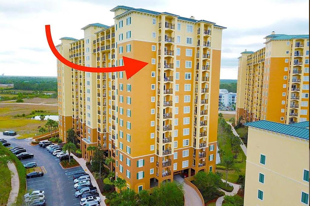 Spider-Man-themed condo near Disney, Sea World, Universal and OCCC with pool, spa, restaurants, shuttle, private balcony, and view of fireworks shows