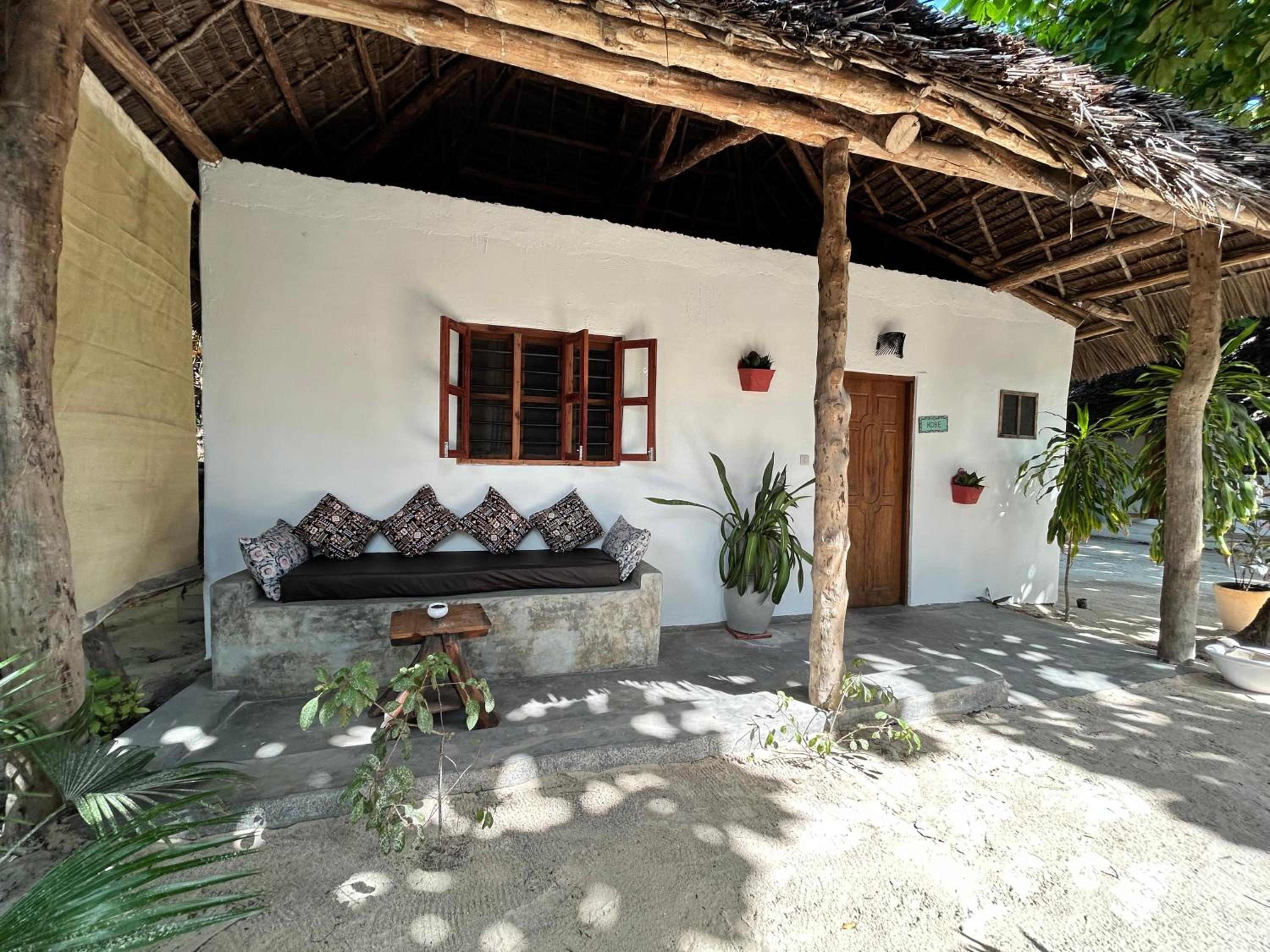 Bahari Beach Bungalows