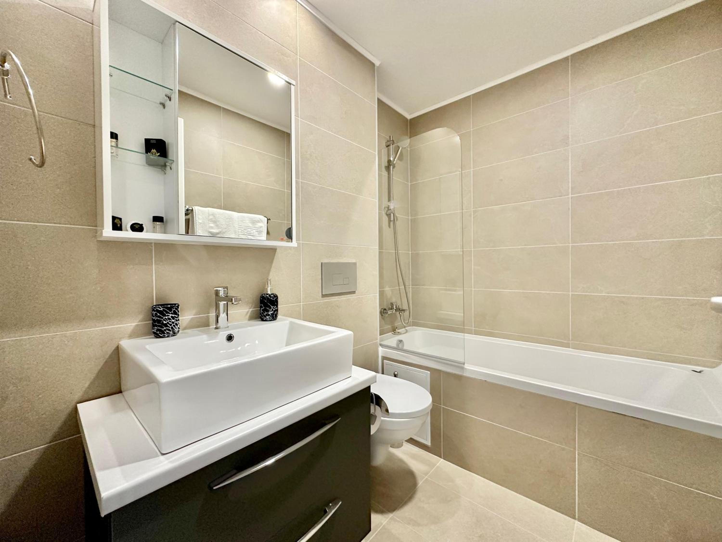 2 Rooms B604 StayInn by Cosmopolis view 4