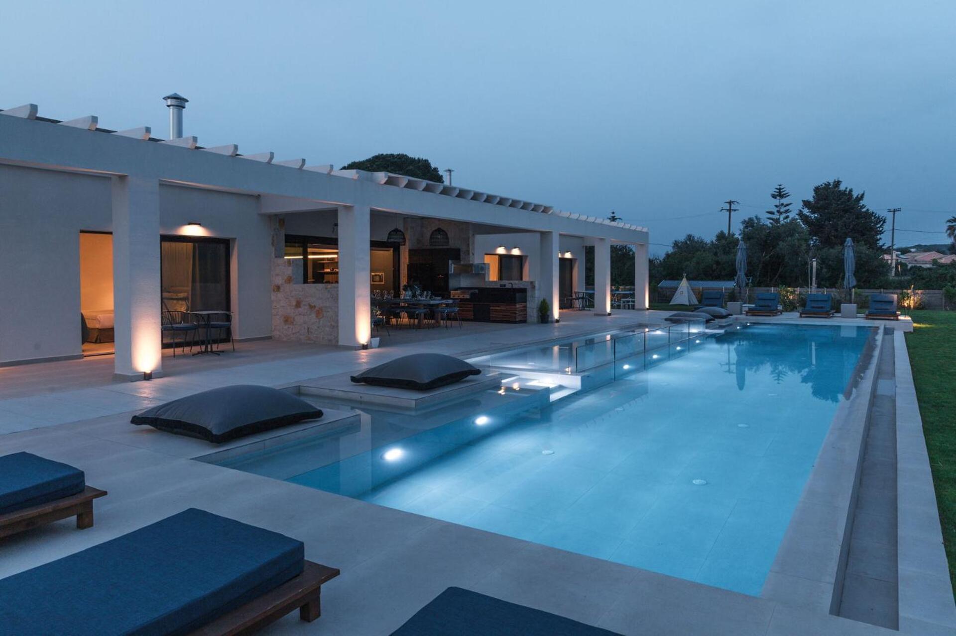 Villa Serenissima by PosarelliVillas