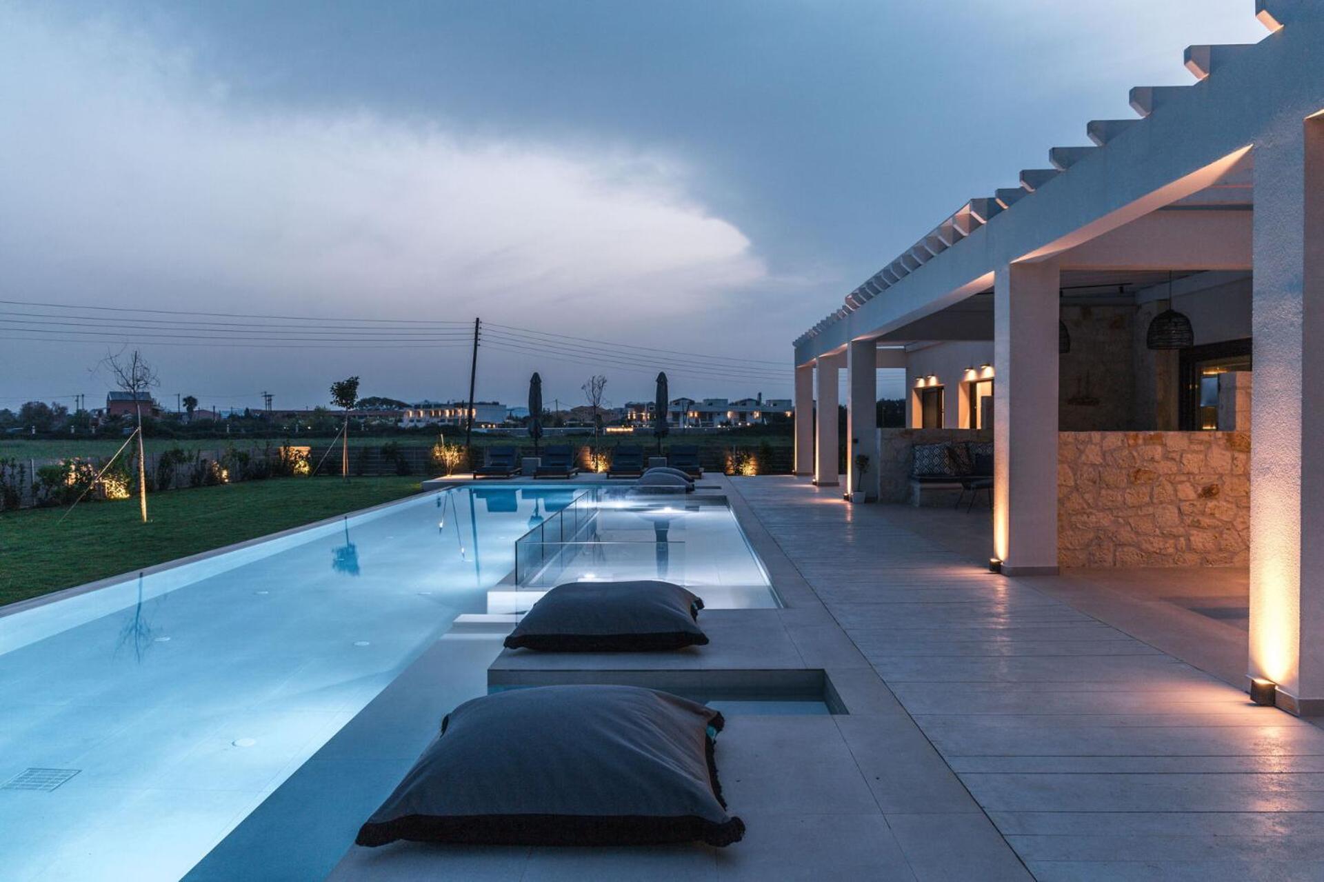 Villa Serenissima by PosarelliVillas