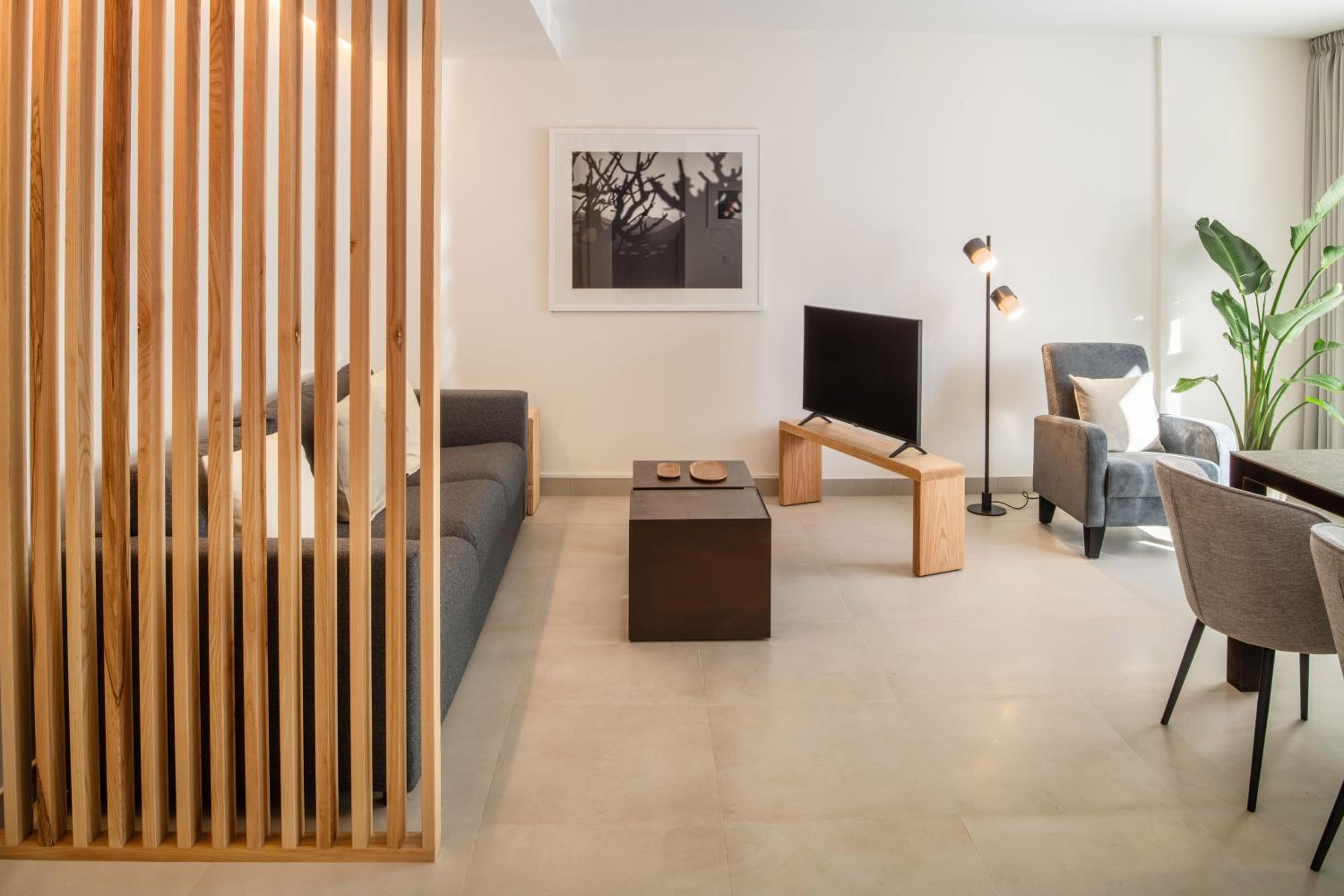 Panasco Suites photo 3