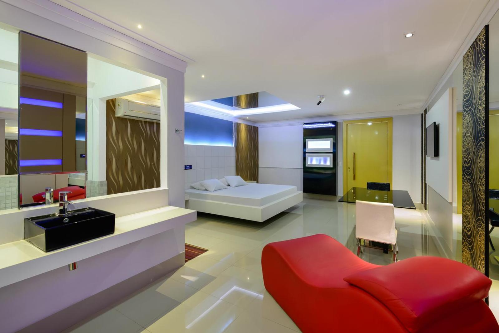 Eros Motel