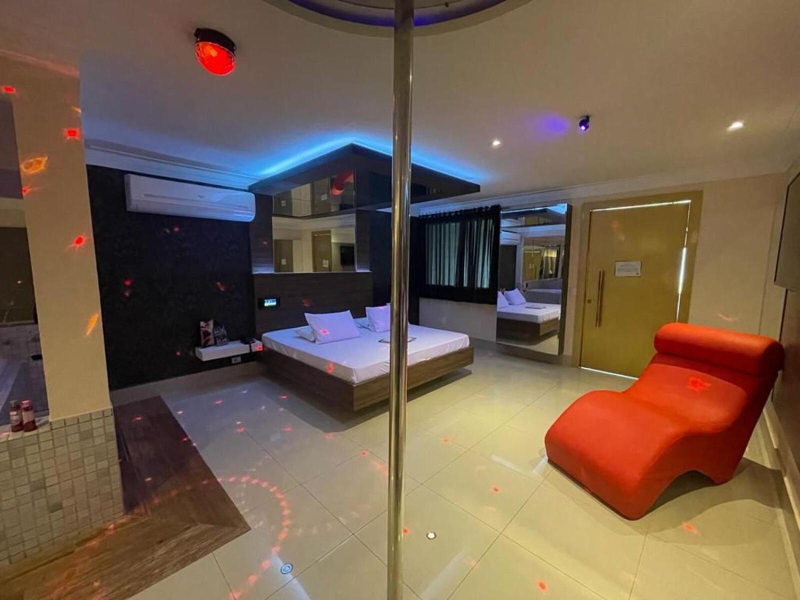 Eros Motel
