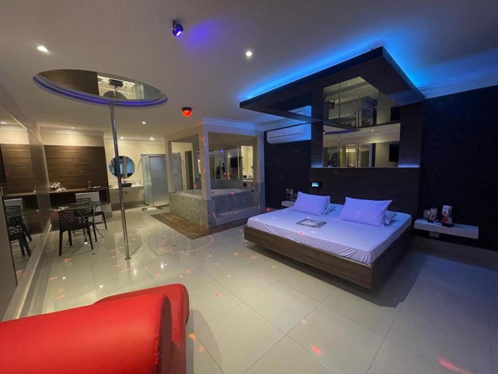 Eros Motel