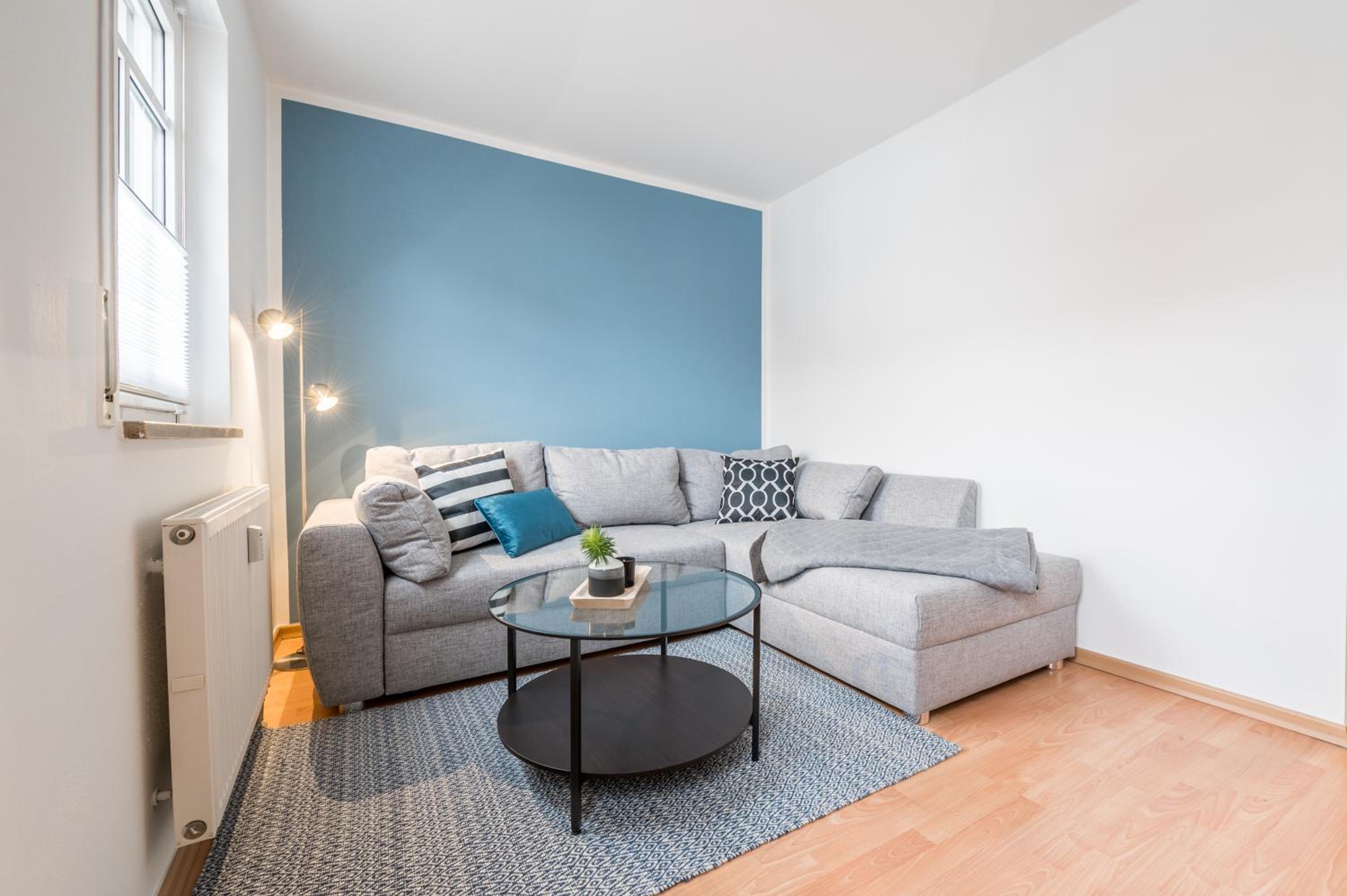 Cozyhomz Ferienwohnung bis 5 Personen mit Stellplatz