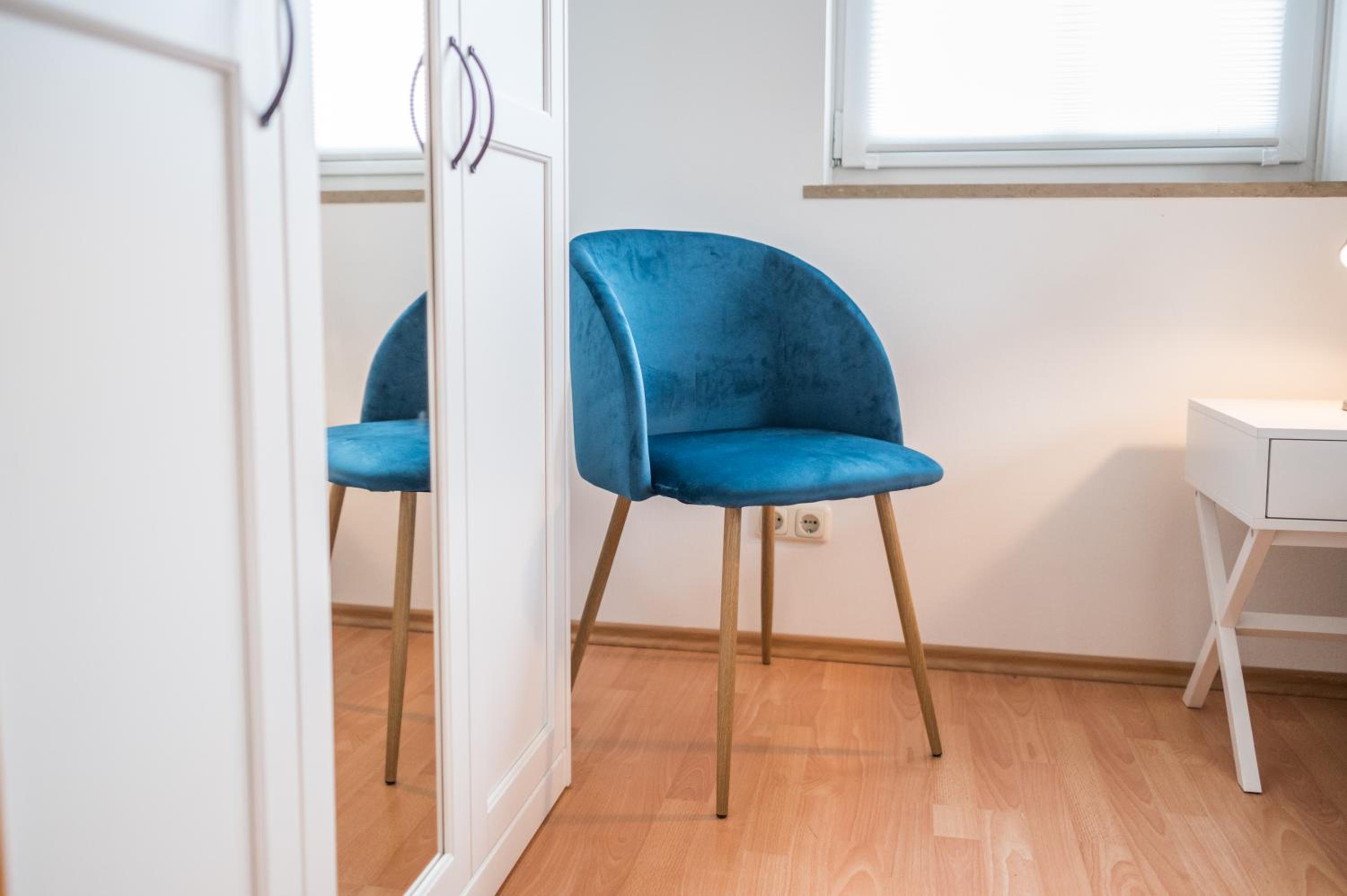 Cozyhomz Ferienwohnung bis 5 Personen mit Stellplatz