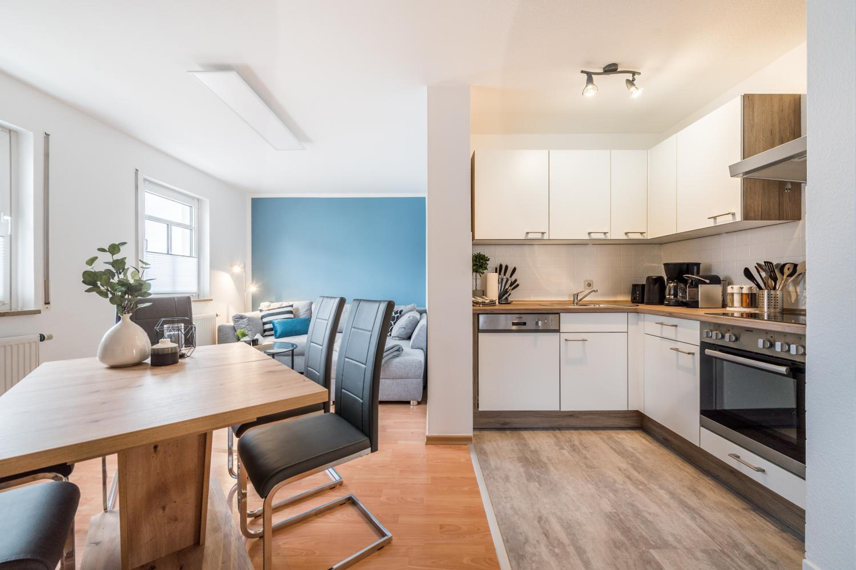 Cozyhomz Ferienwohnung bis 5 Personen mit Stellplatz