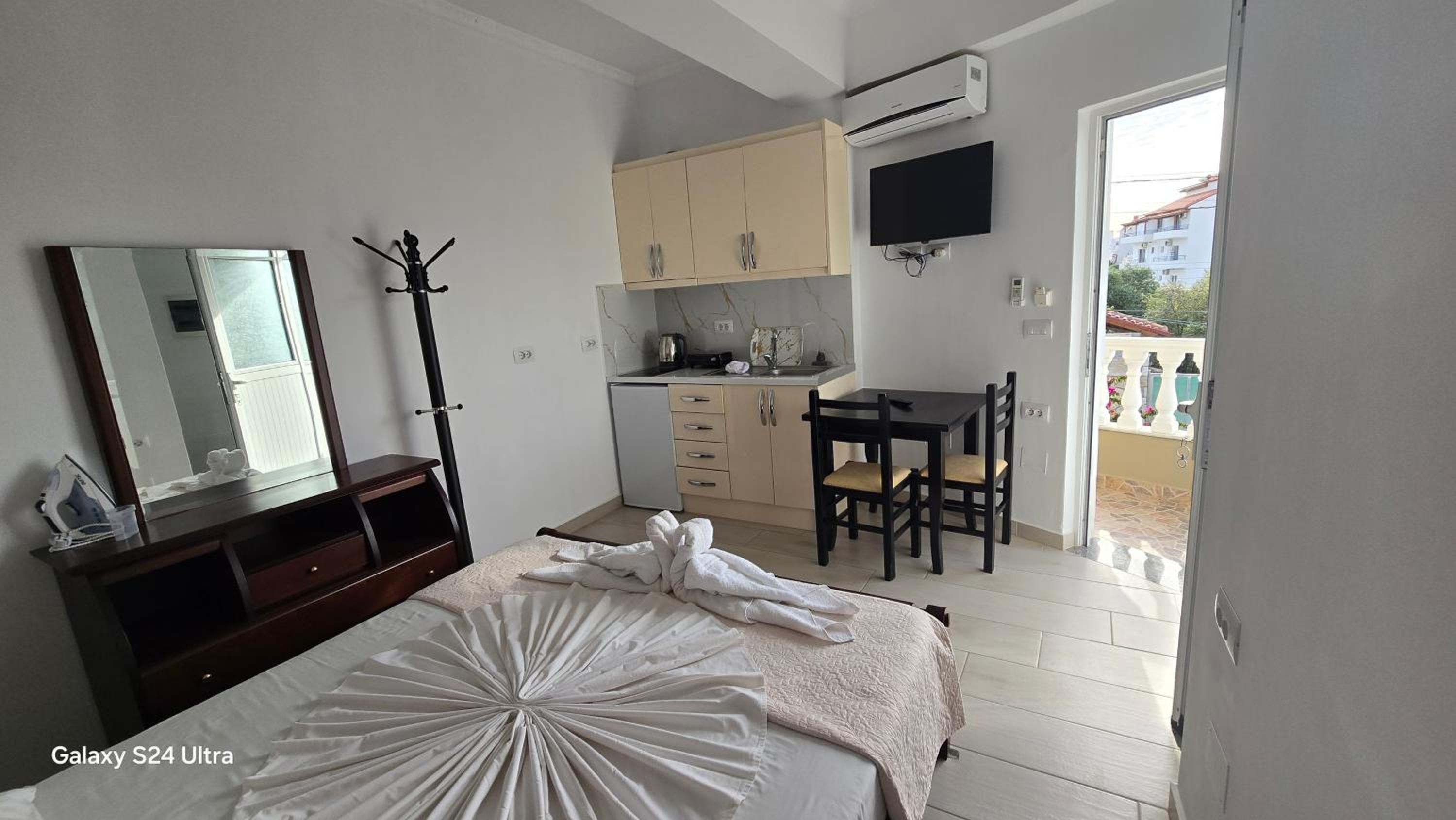 Vila Zeqo Muka 1