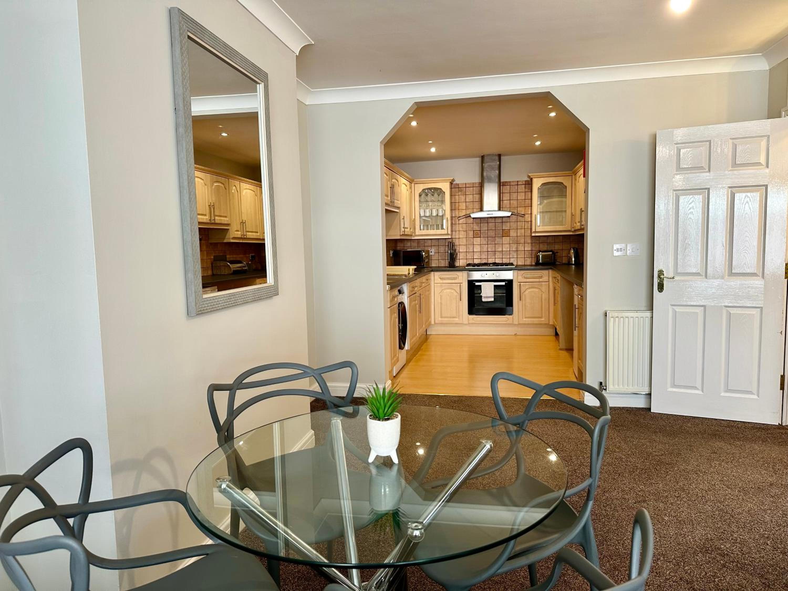 Fabrik Apartments - Harrowside by Blackpool Service Apartements