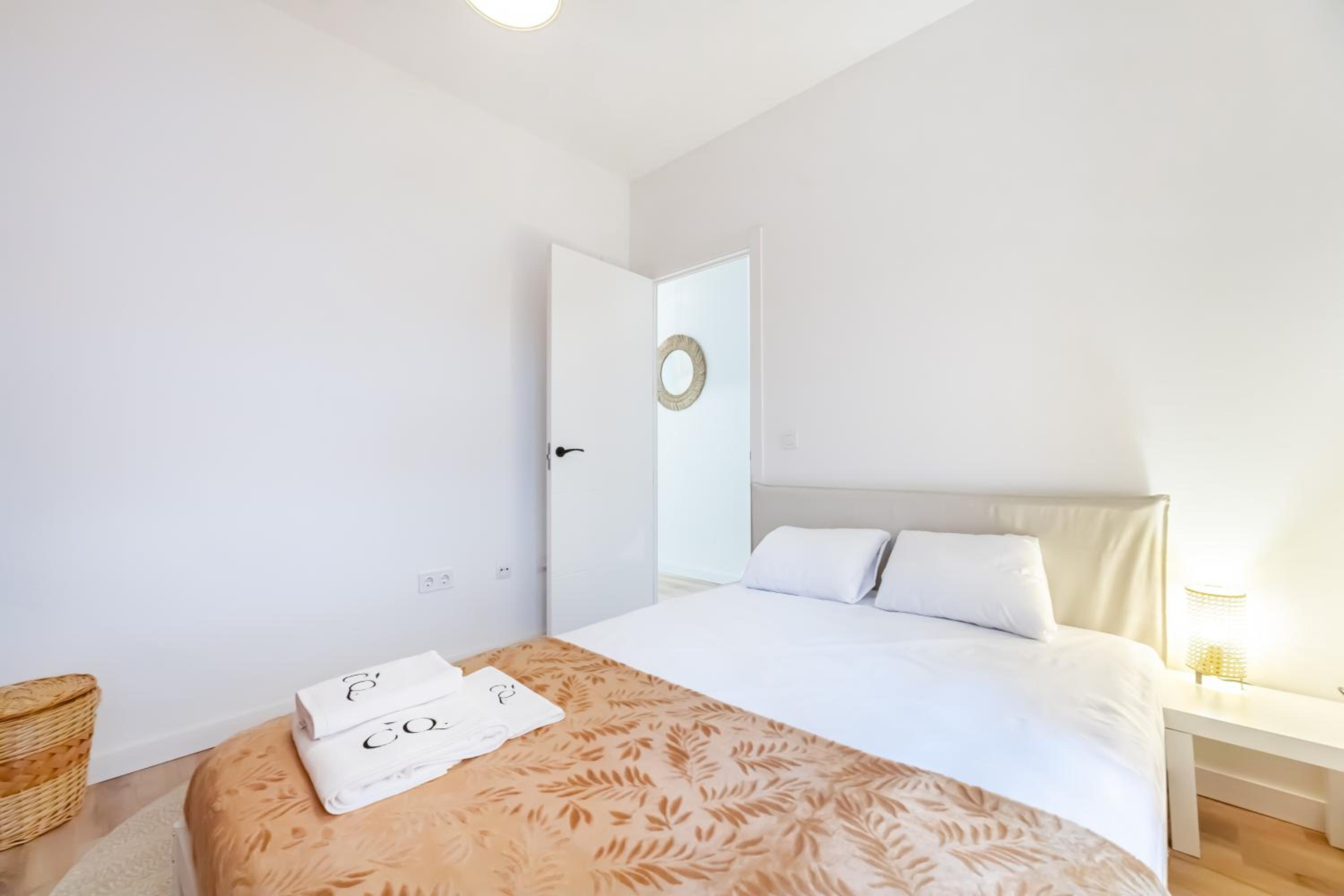 Charming 4-Bedroom Apartment in Malaga's Historic Center