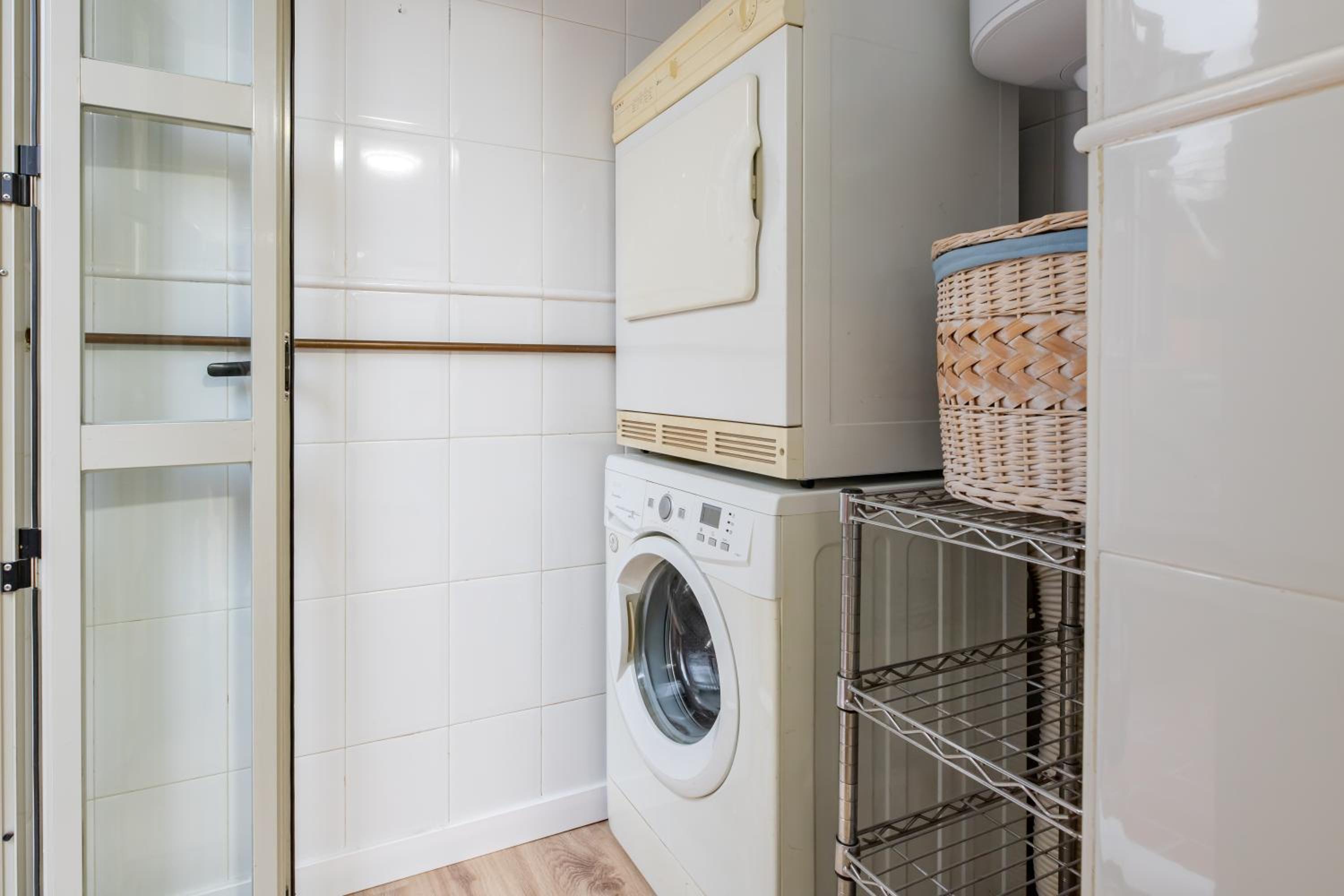 Charming 4-Bedroom Apartment in Malaga's Historic Center