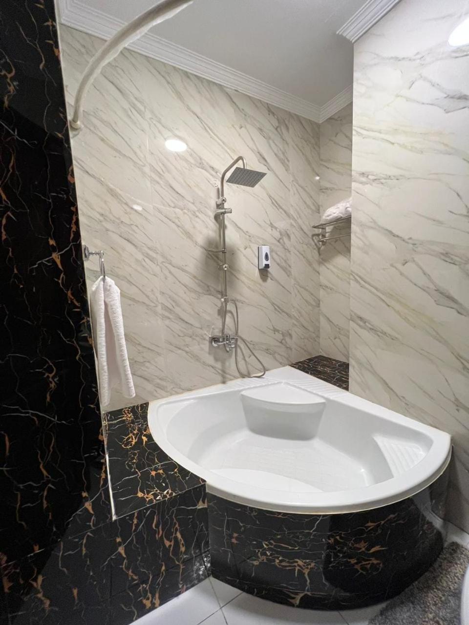 Hotel apartments are available for daily, weekly, monthly and annual rent in Madinaty view 4