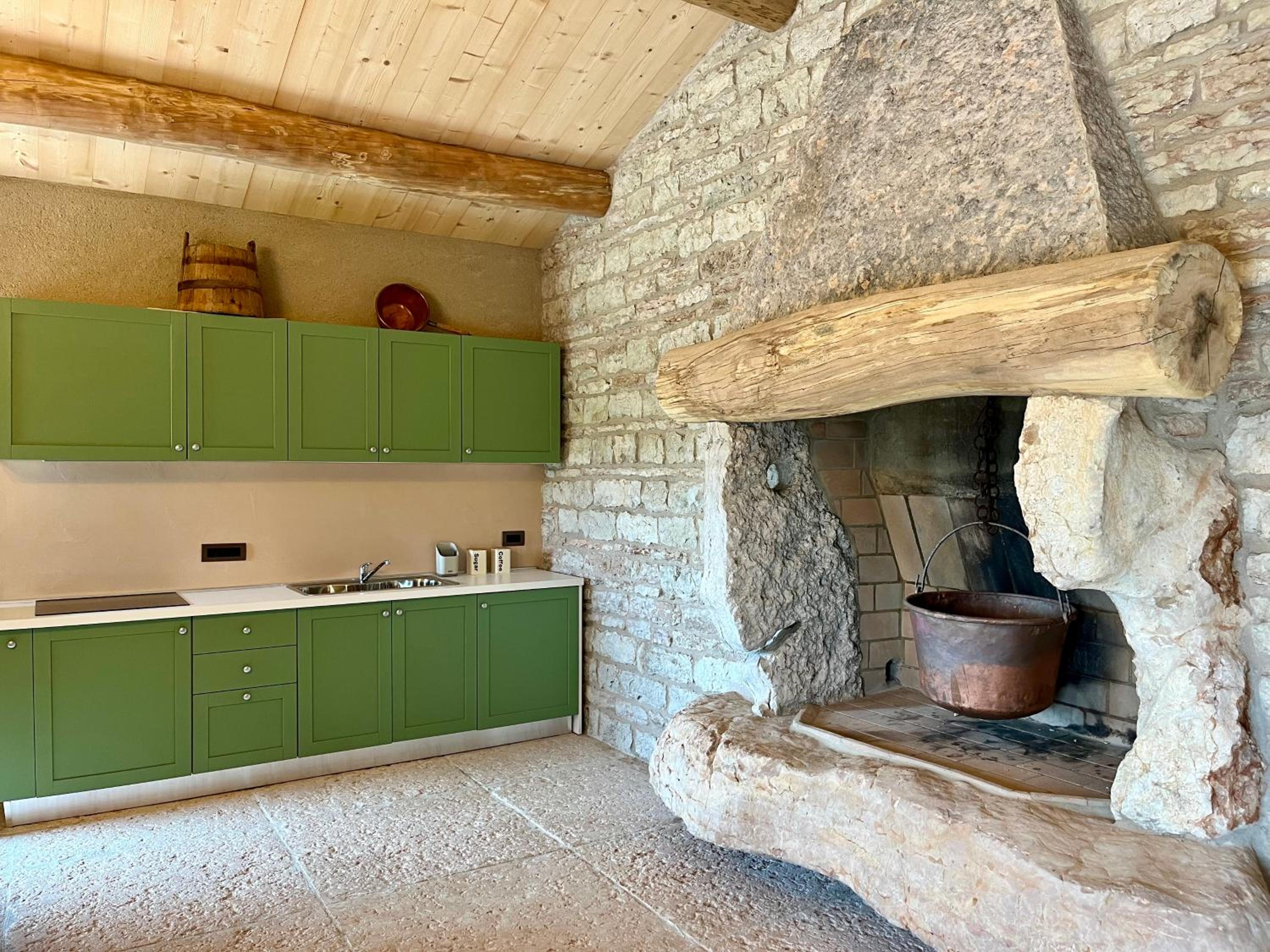 Chalet I Porsili view 4