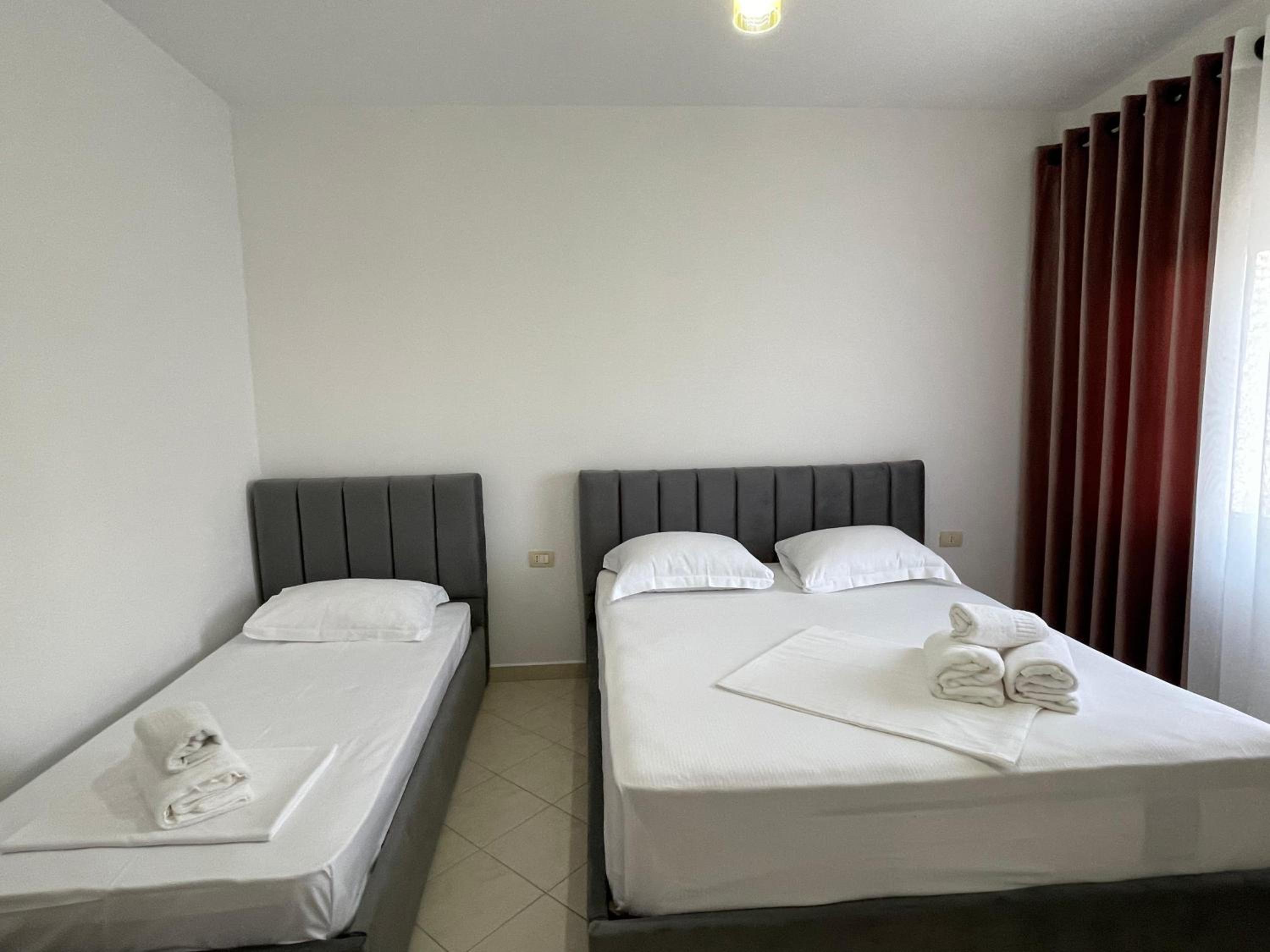 Klevi Apartments