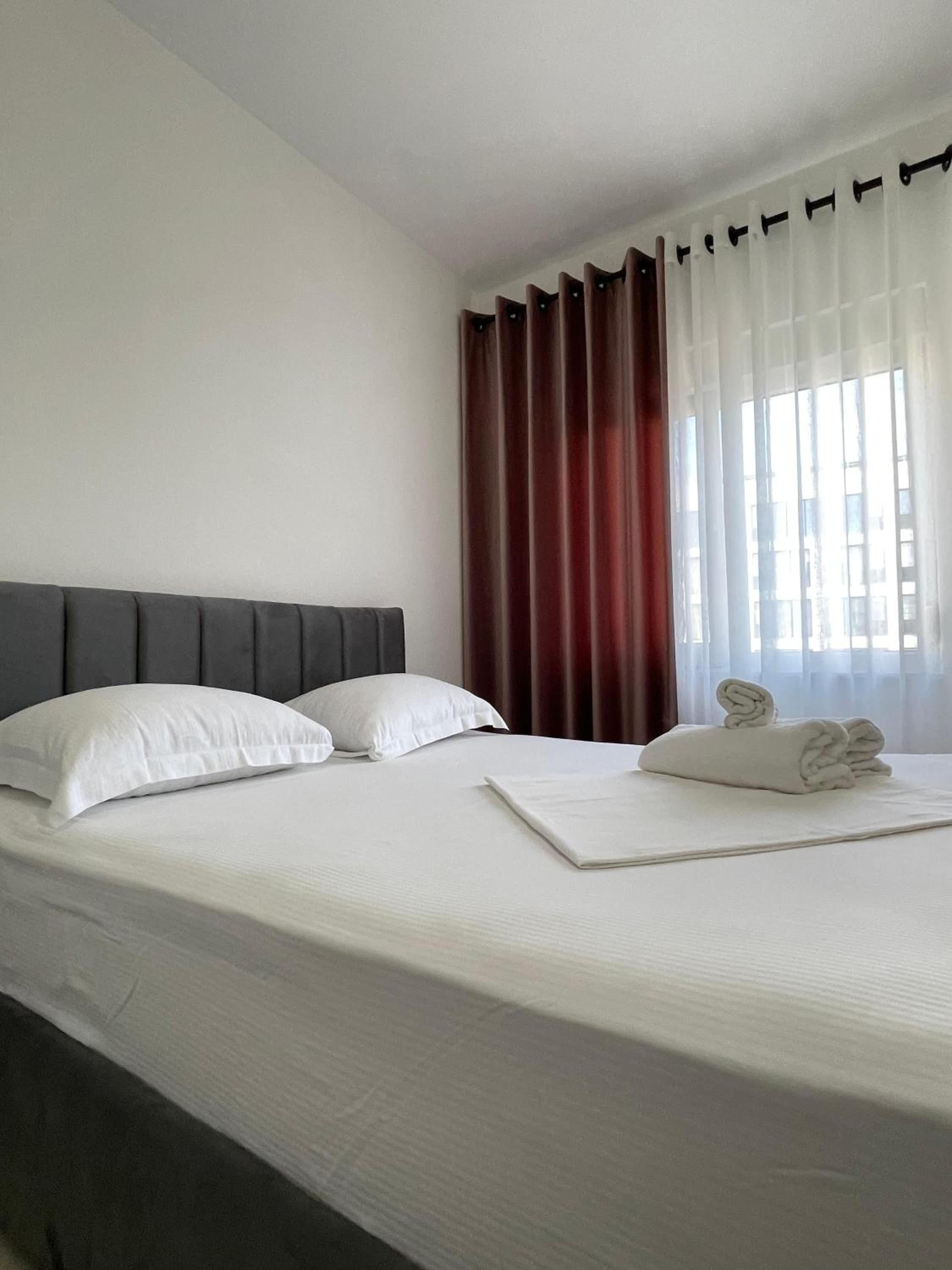 Klevi Apartments