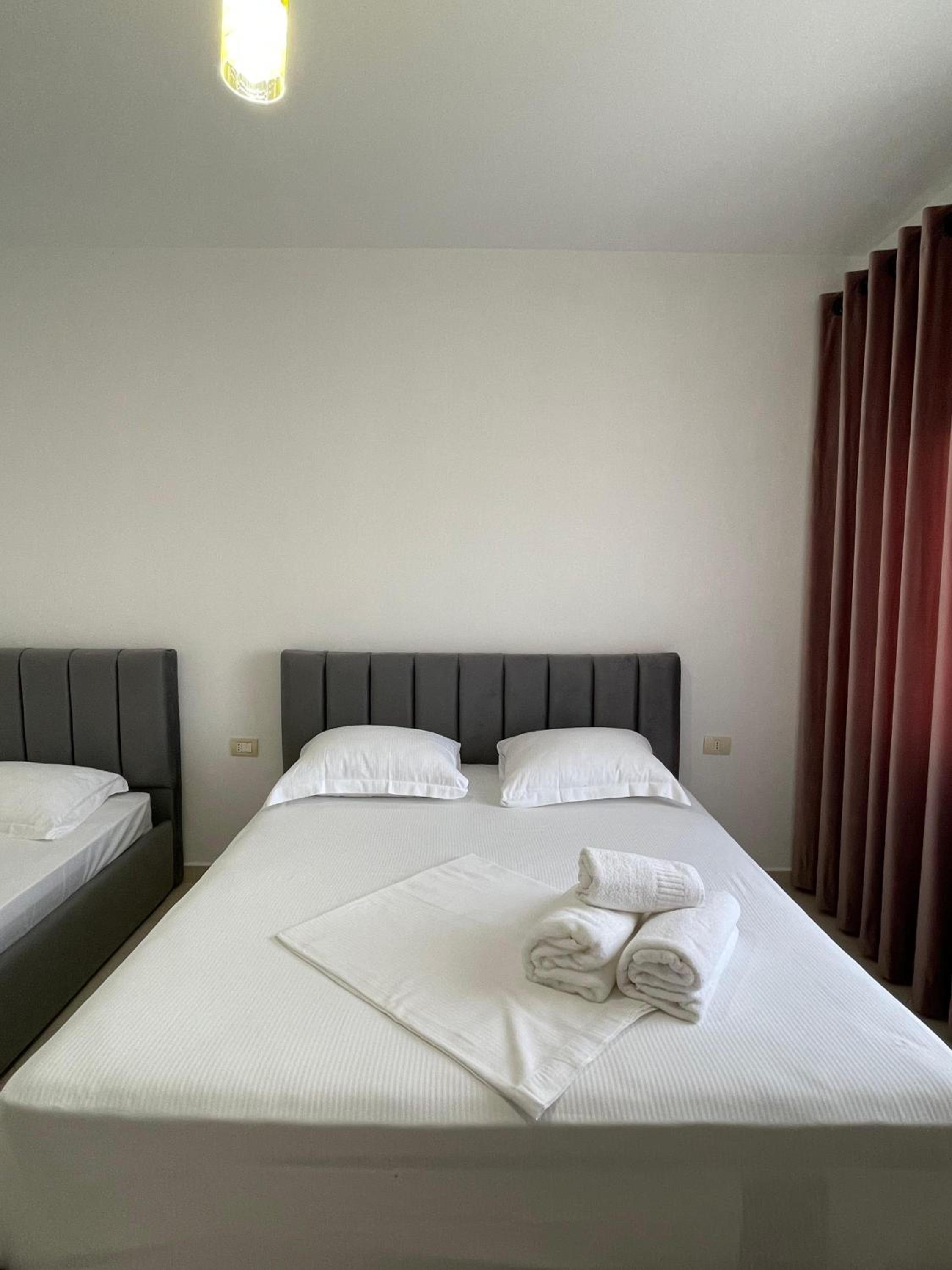 Klevi Apartments