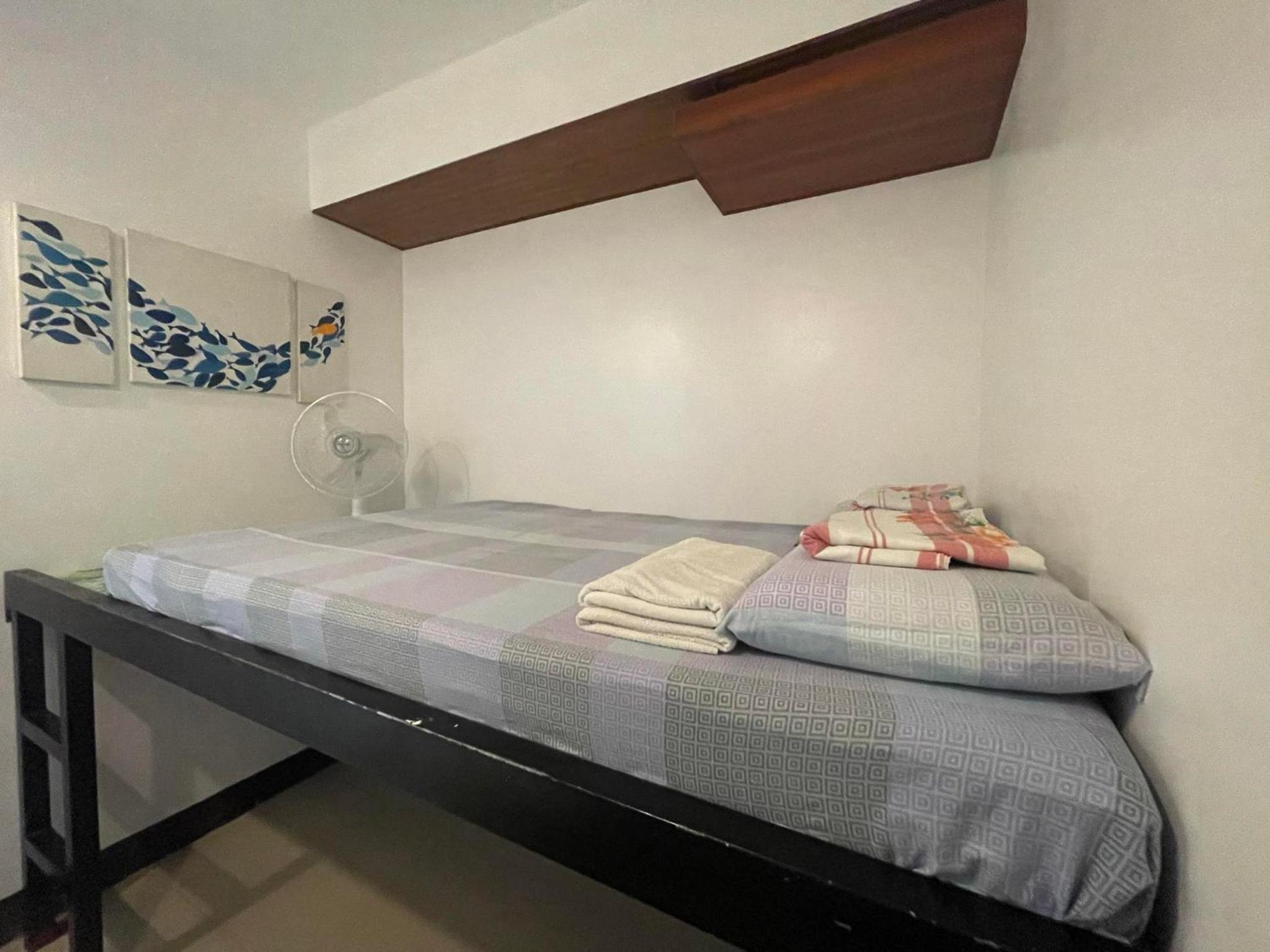 Mayon Lodging House