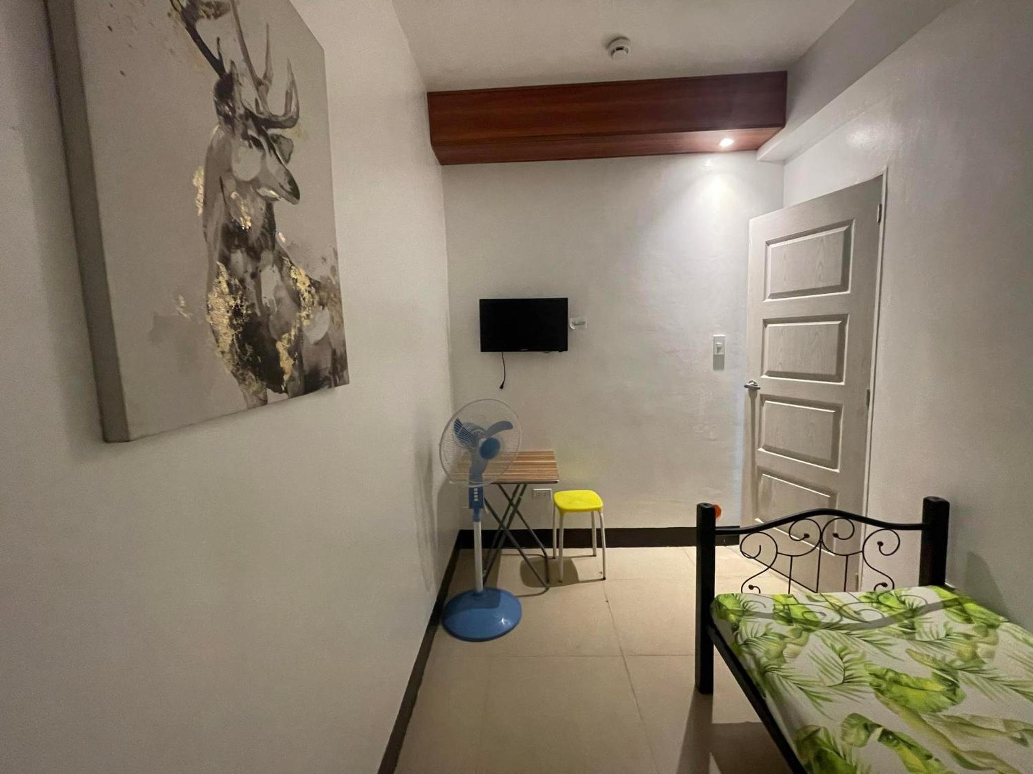 Mayon Lodging House