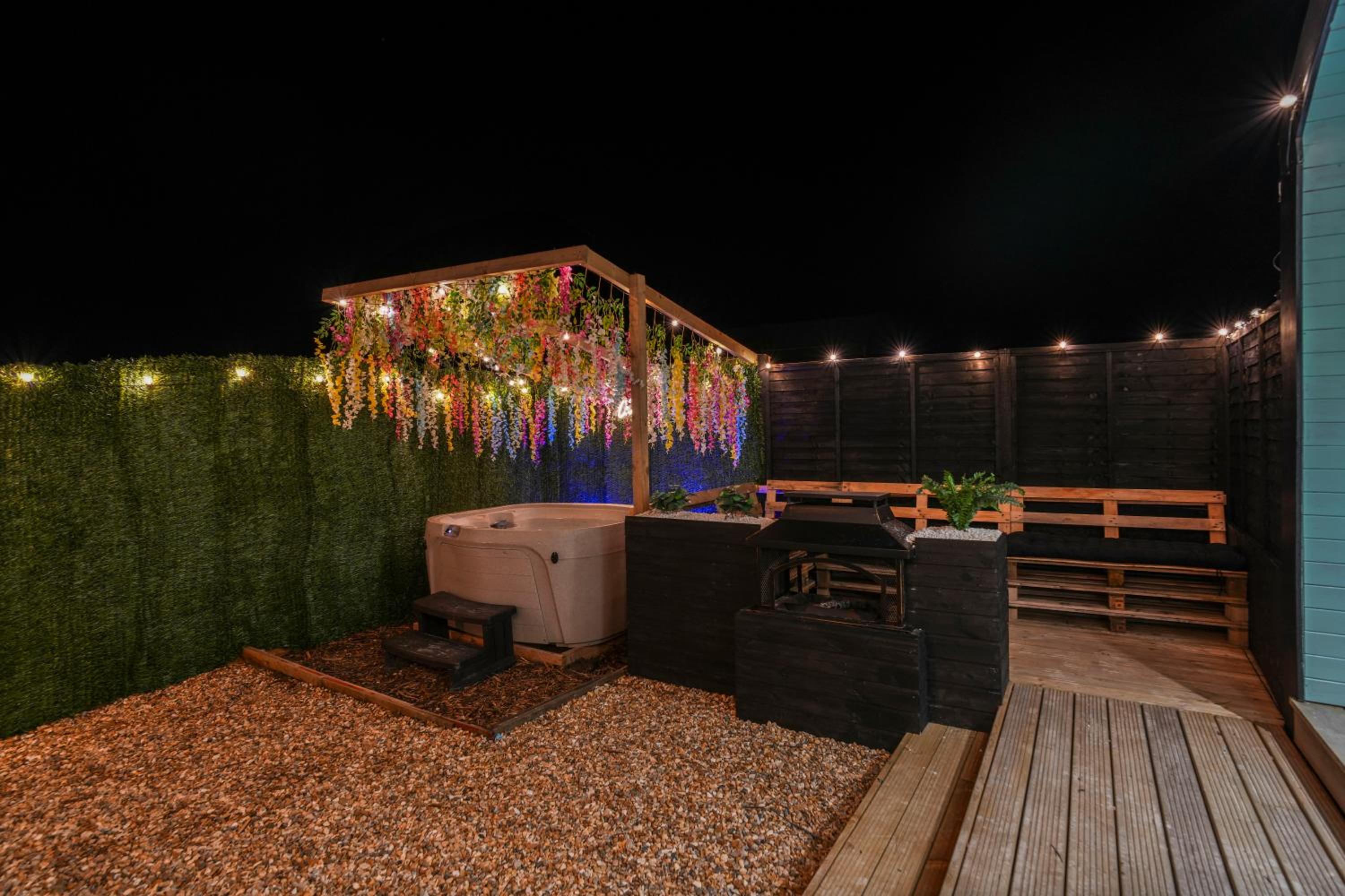 The Retreat @The Outside Inn