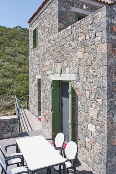 Tzouzos-Kordopateika villa in Prosilio, Kardamyli - Property Image 13