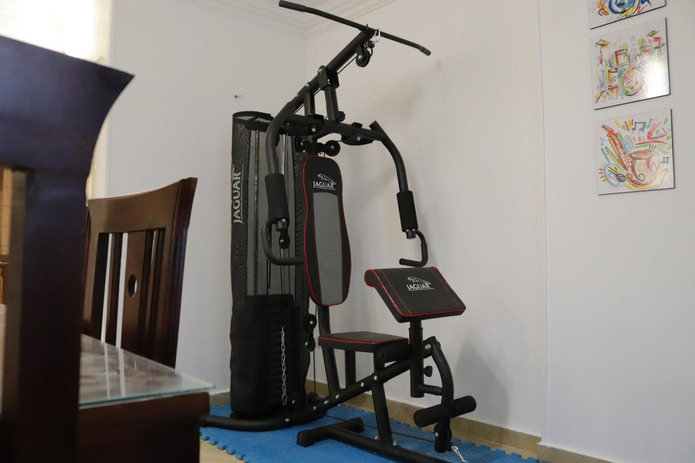 Gym & apartment