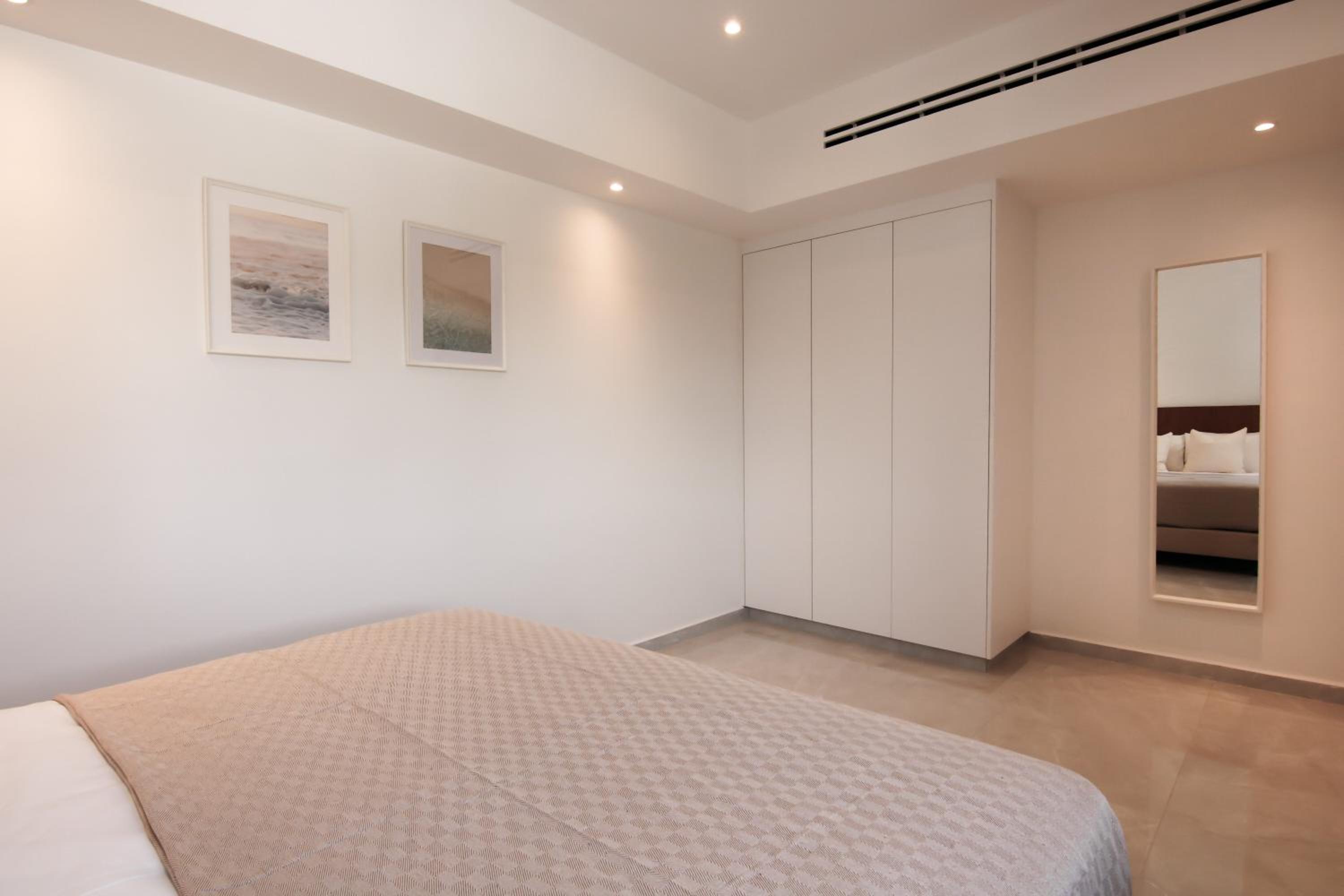 Phaedrus Living Luxury Seaview Coral Bay Villa