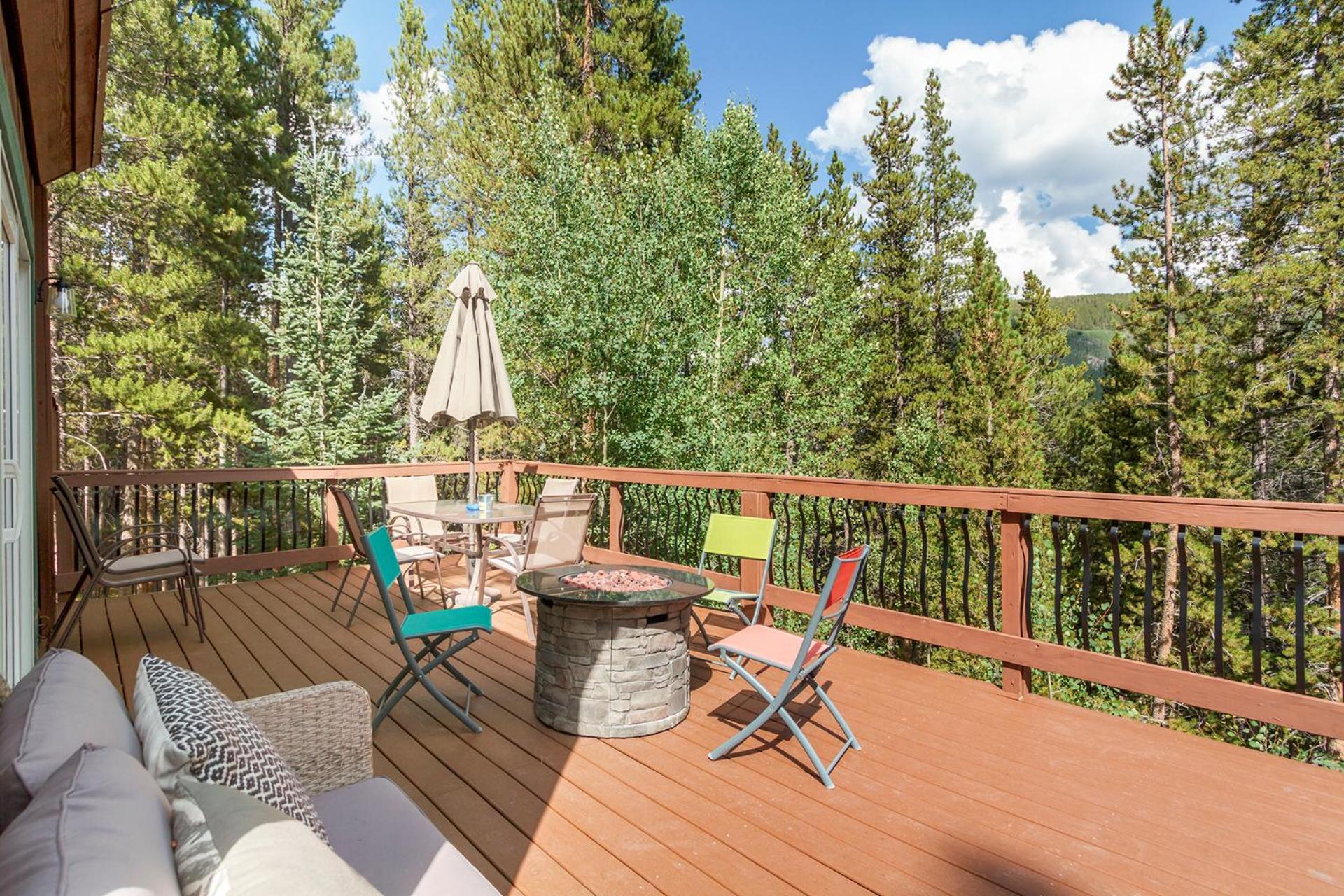 Golden Crown by Great Western Lodging view 3