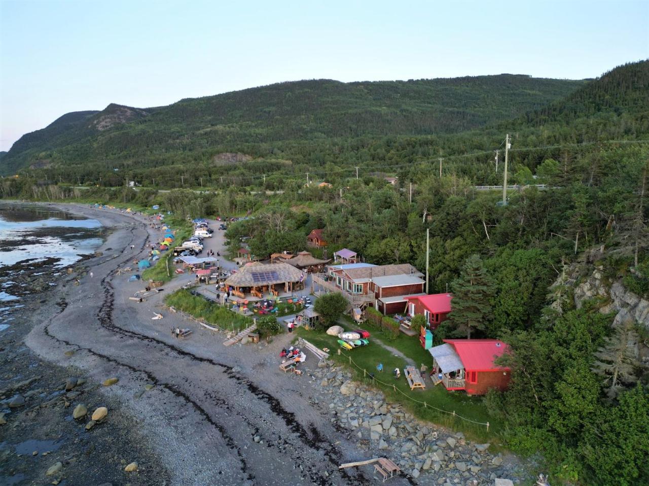 Auberge Festive Sea Shack